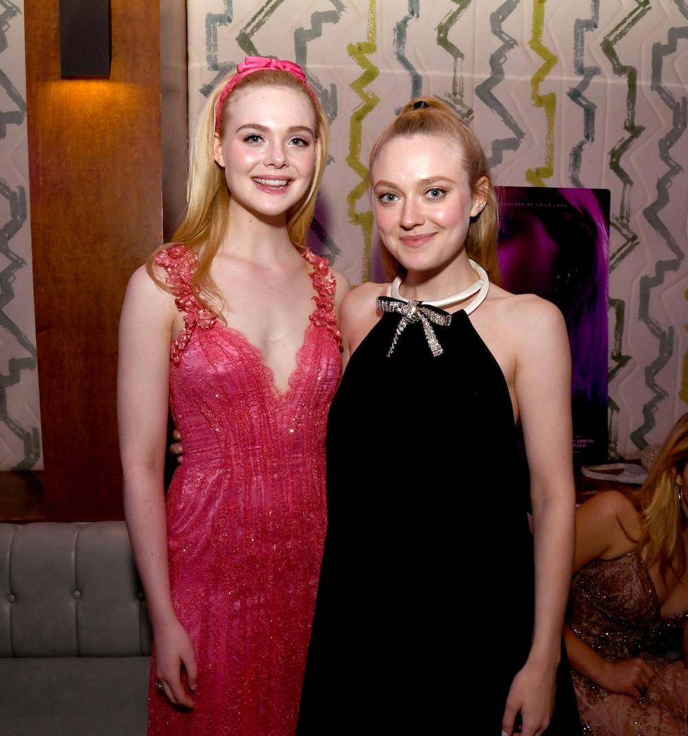 Elle Fanning i jej starsza siostra zawsze były blisko. Aktorki prowadzą dziś razem studio produkcyjne. (Fot. Getty Images)