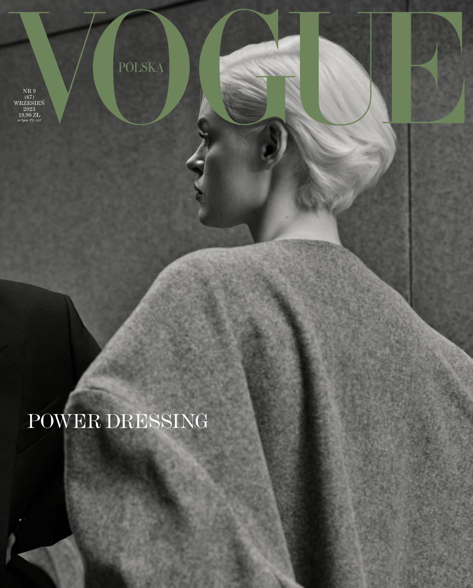 We wrześniowym numerze polskiej edycji „Voguea” przyglądamy się bliżej nowemu power dressingowi. (Fot. Tina Tyrell / SN37)