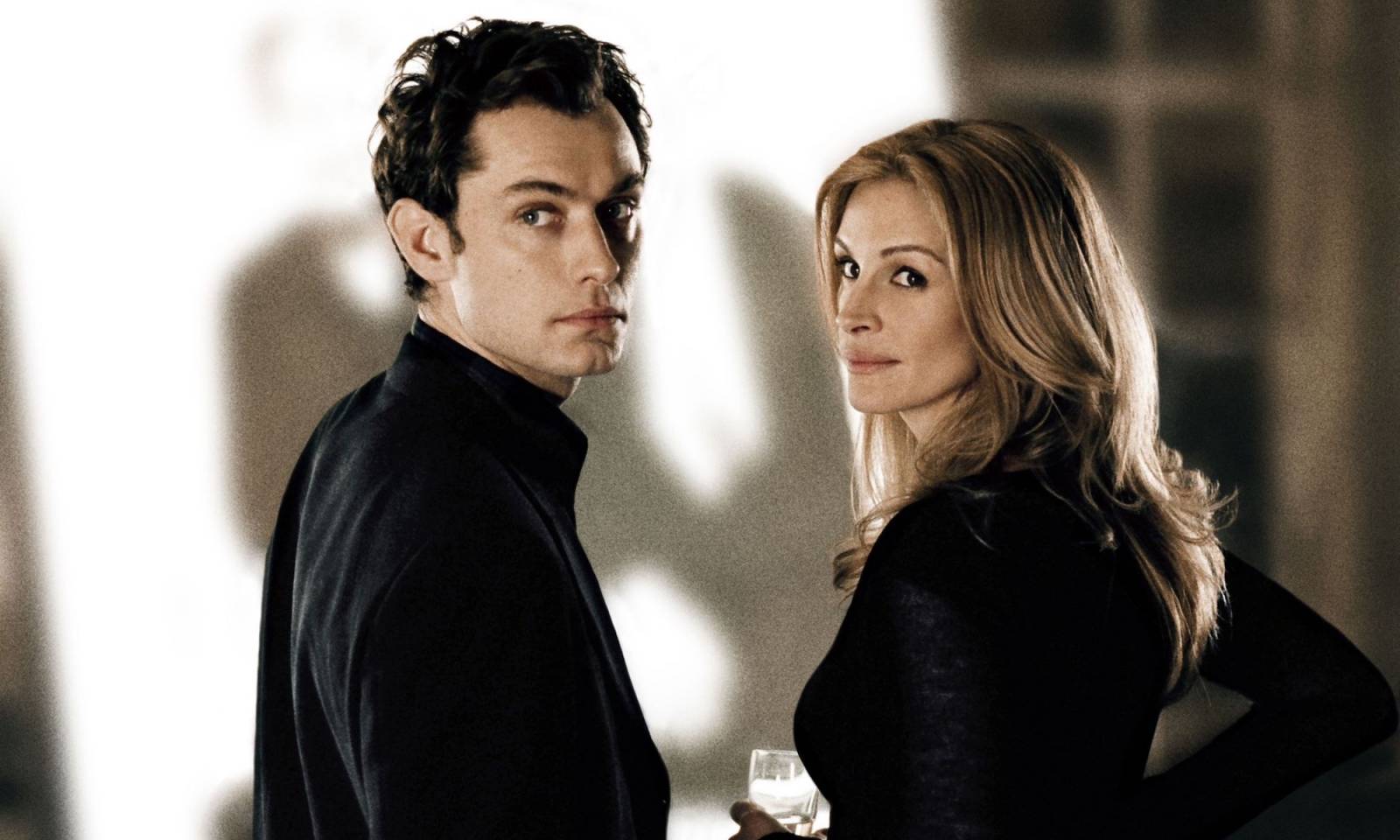 Kadr z filmu Bliżej (2004) (Fot. materiały prasowe Columbia Pictures/Sony Pictures)