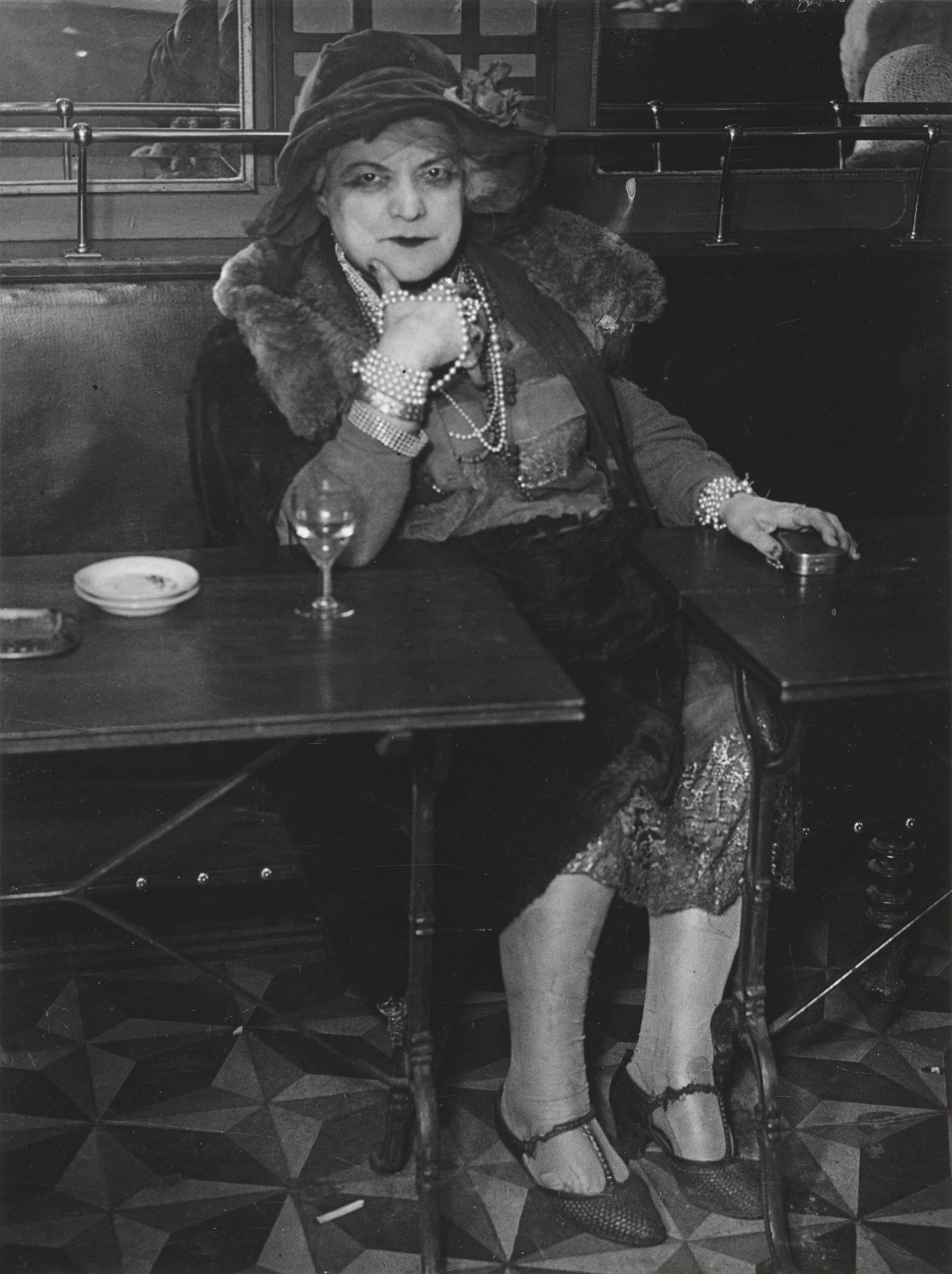 Brassaï, Madame Bijou in the Bar de la Lune, Montmartre, Paris, ok. 1932 (National Gallery of Victoria, Melbourne)