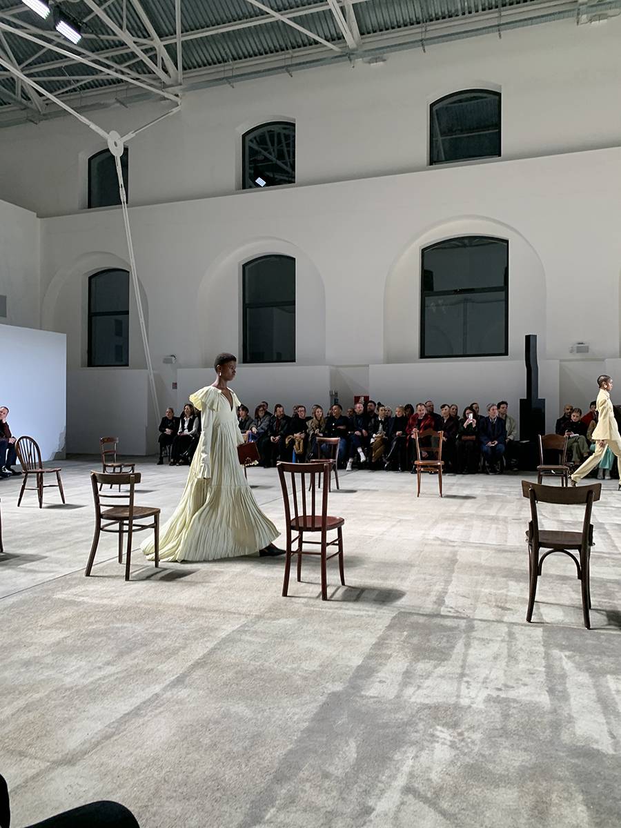 Pokaz Jil Sander jesień-zima 2020-2021 (Fot. Karolina Gruszecka)