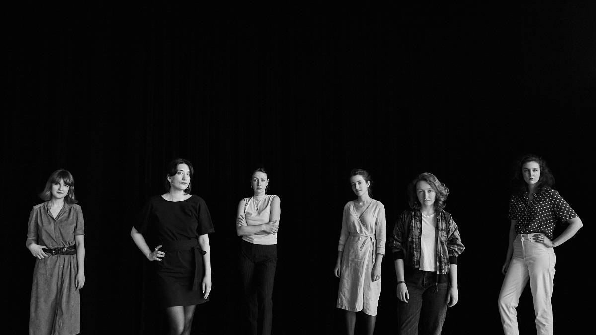 2.Kuratorki wystawy: Dobromiła Dobro, Agata Plater–Zyberk, Agata Ostrowska, Agnieszka Kalita, Hanna Kraś, Katarzyna Trzeciak, fot. Alexander Kot-Zaitsau