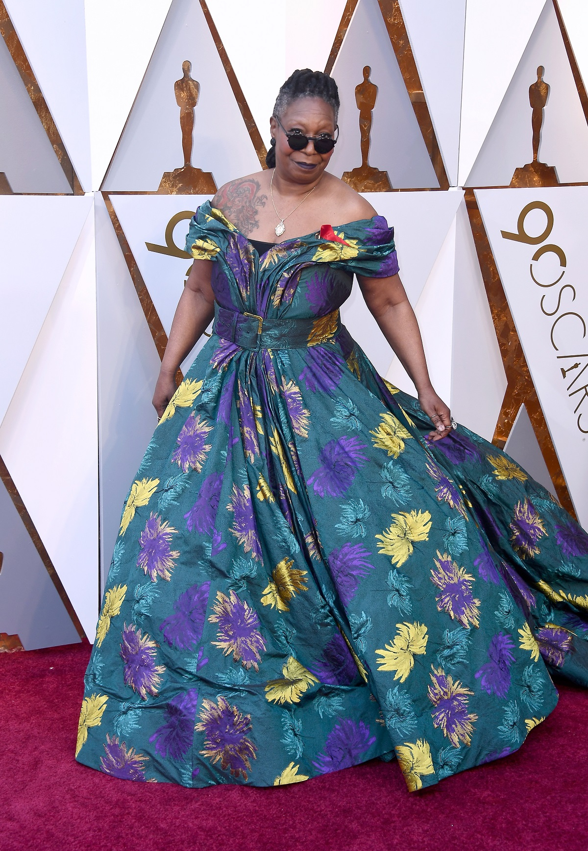 Whoopi Goldberg w Christian Siriano (Fot. Kevin Mazur / Getty Images)