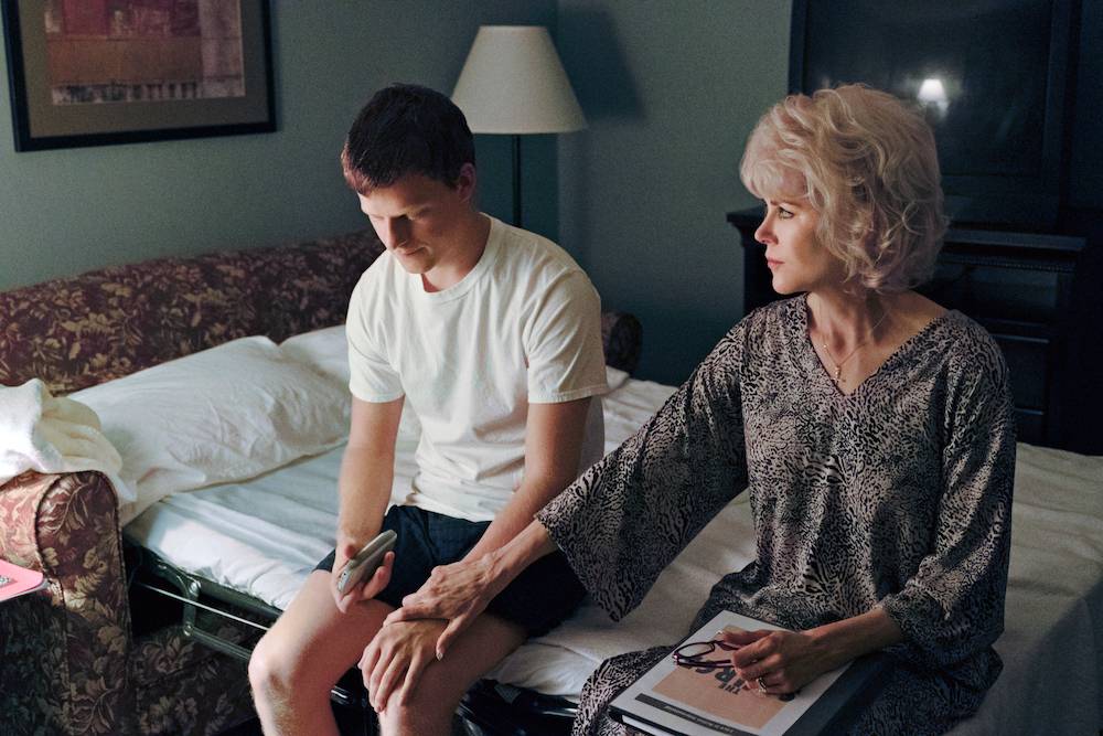 Lucas Hedges i Nicole Kidman w „Wymazać siebie”, premiera w Polsce 1 marca 2019 roku (Fot. materiały prasowe)