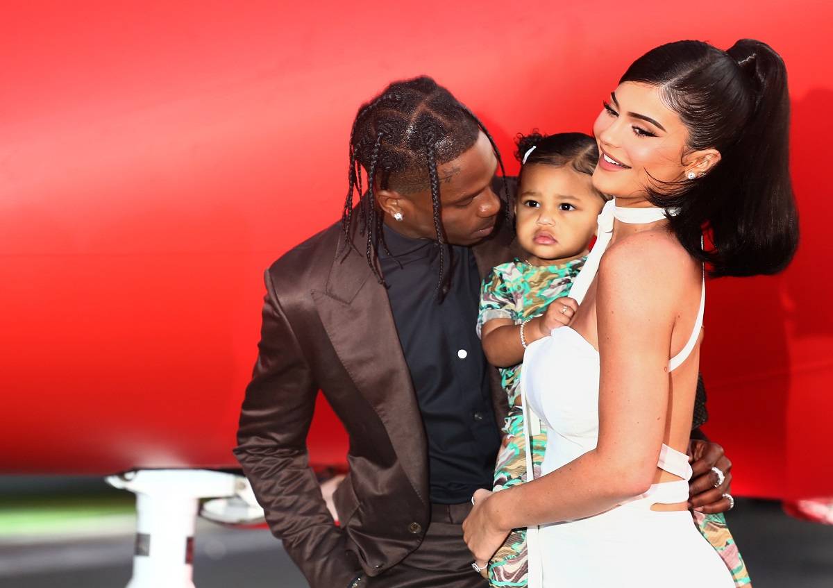 Travis Scott, Stormi Webster i Kylie Jenner