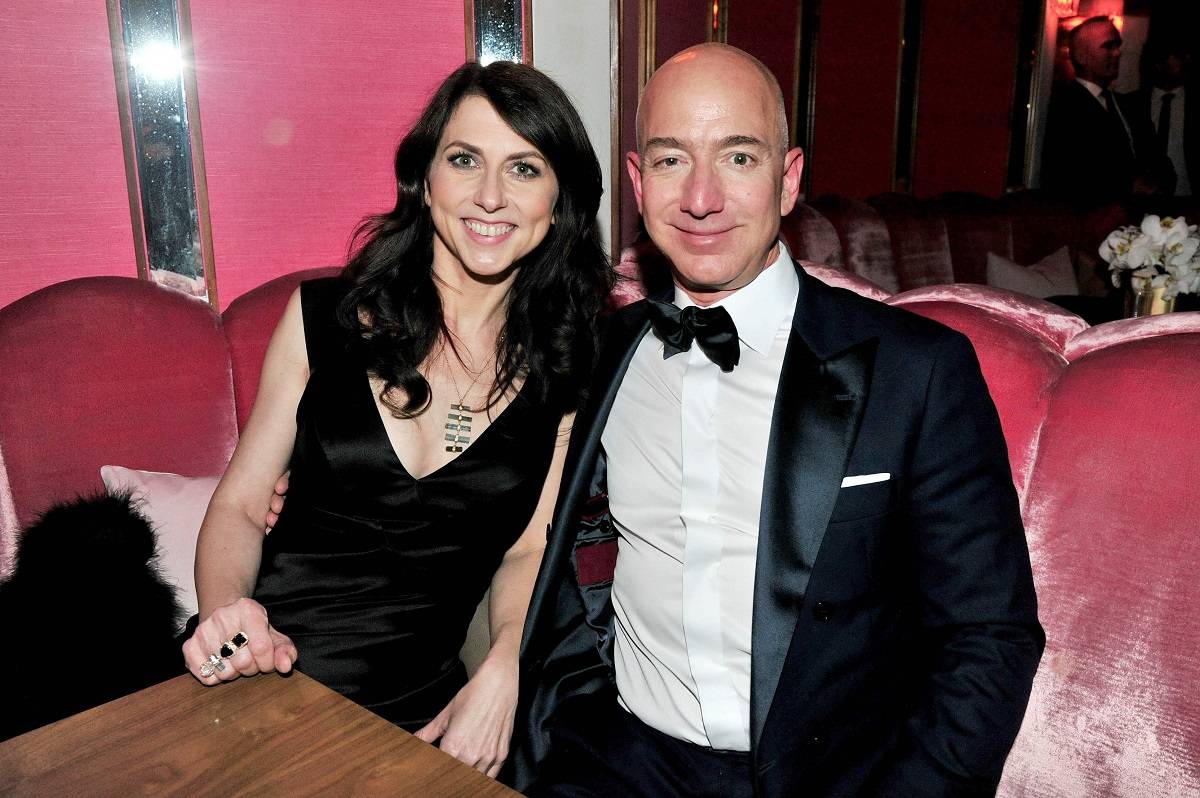 Jeff Bezos i MacKenzie Bezos w 2017 roku