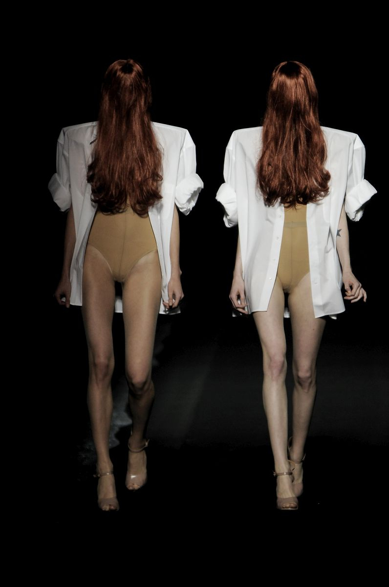 Maison Martin Margiela wiosna-lato 2009 (Fot. Karl Prouse/Catwalking/Getty Images)