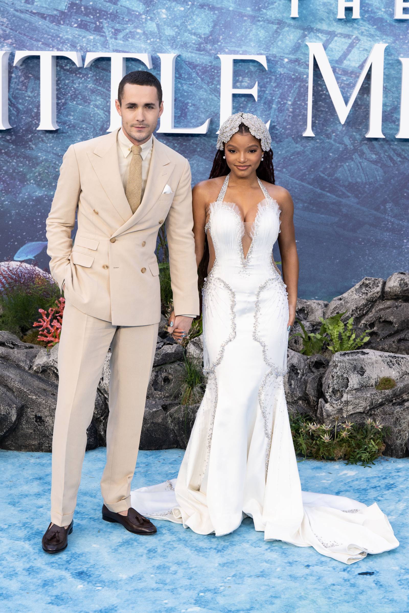 Jonah Hauer King i Halle Bailey na brytyjskiej premierze „Małej syrenki (Fot. Getty Images)