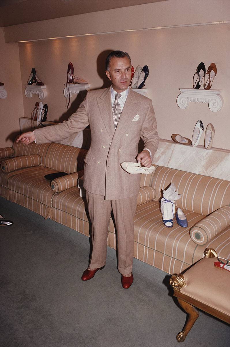 Manolo Blahnik w nowojorskim butiku, 1982 rok