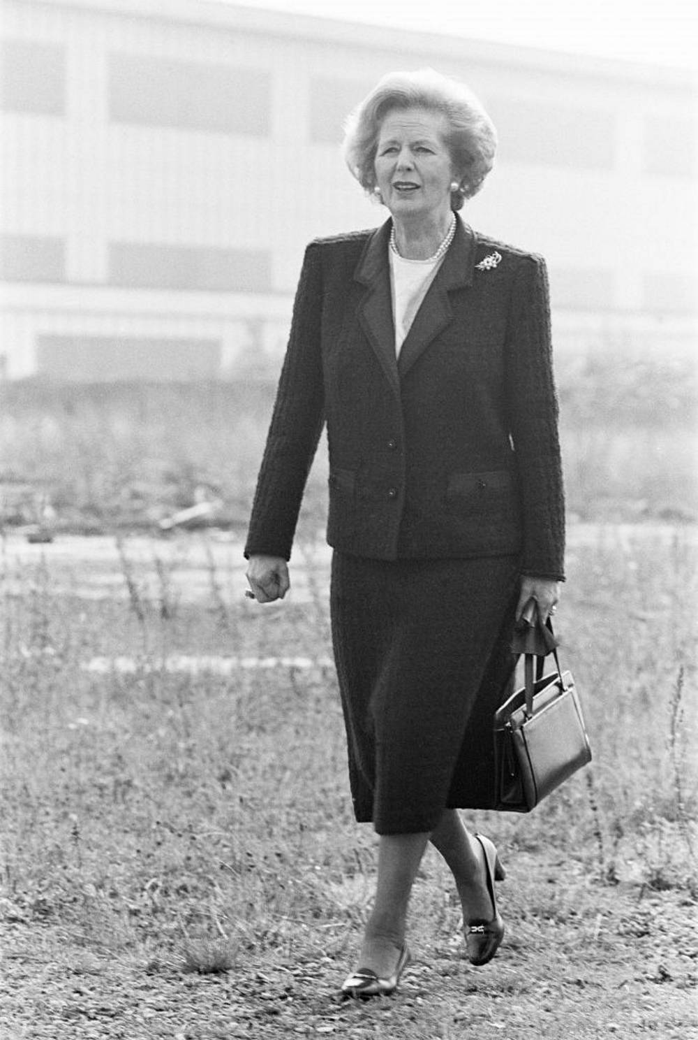 Margaret Thatcher z torebką Asprey (Fot. Getty Images)