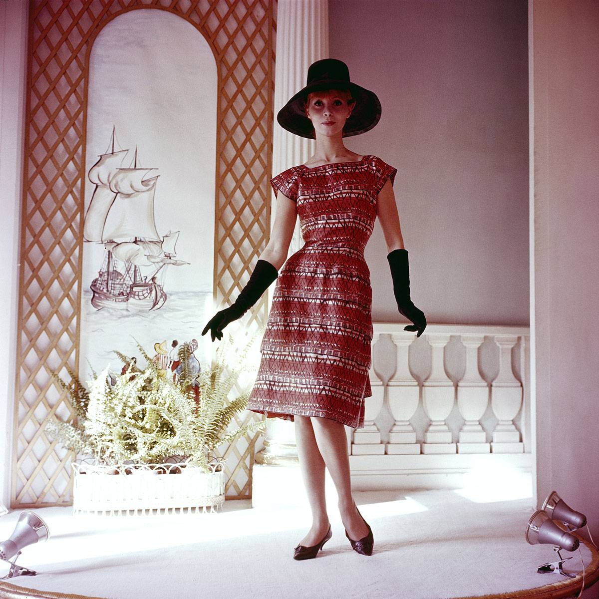 Sukienka Carven, 1961 rok (Fot. Getty Images)