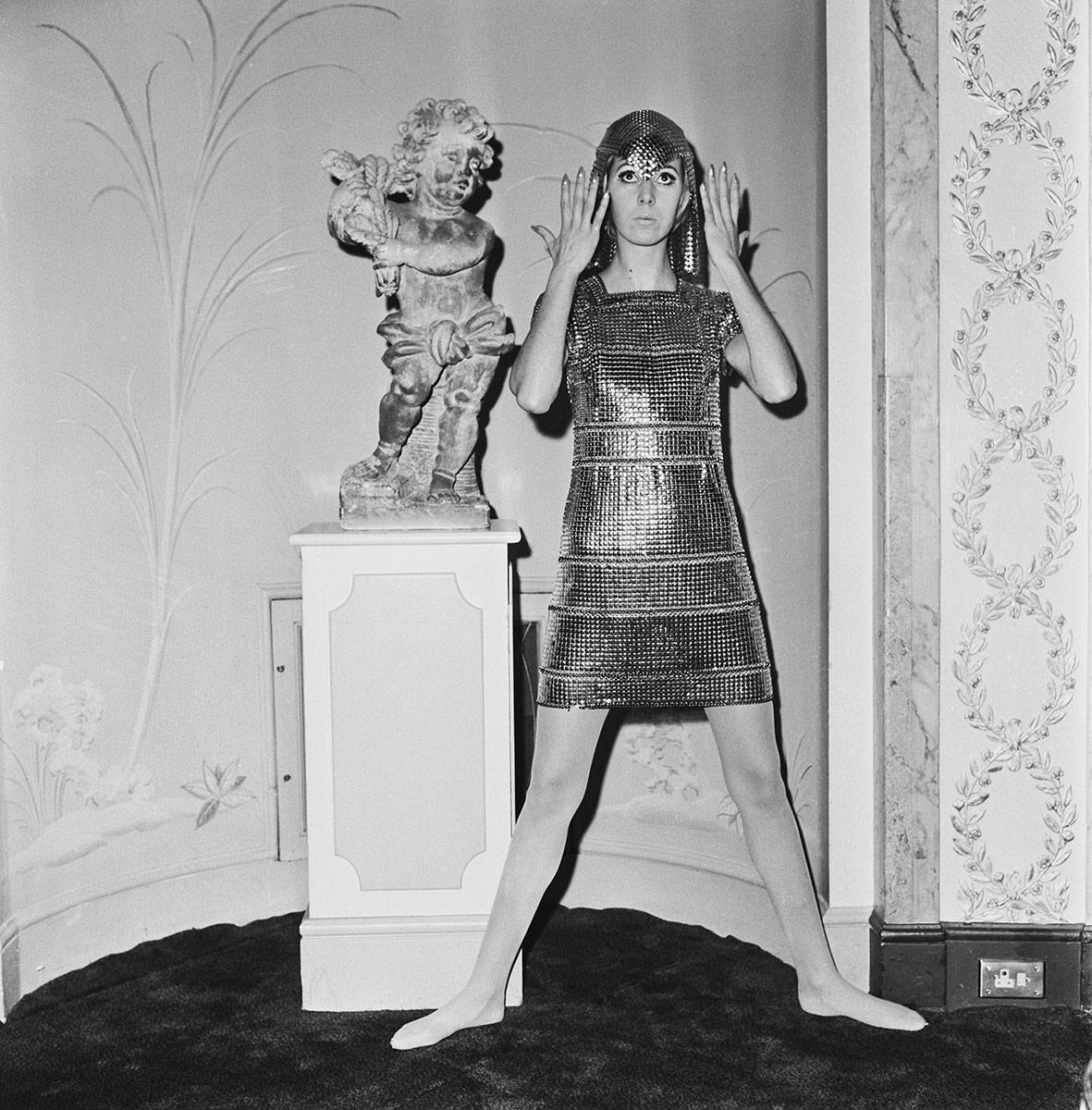 Karin Jensen podczas pokazu kolekcji Paco Rabanne w 1968 roku (Fot. Getty Images)