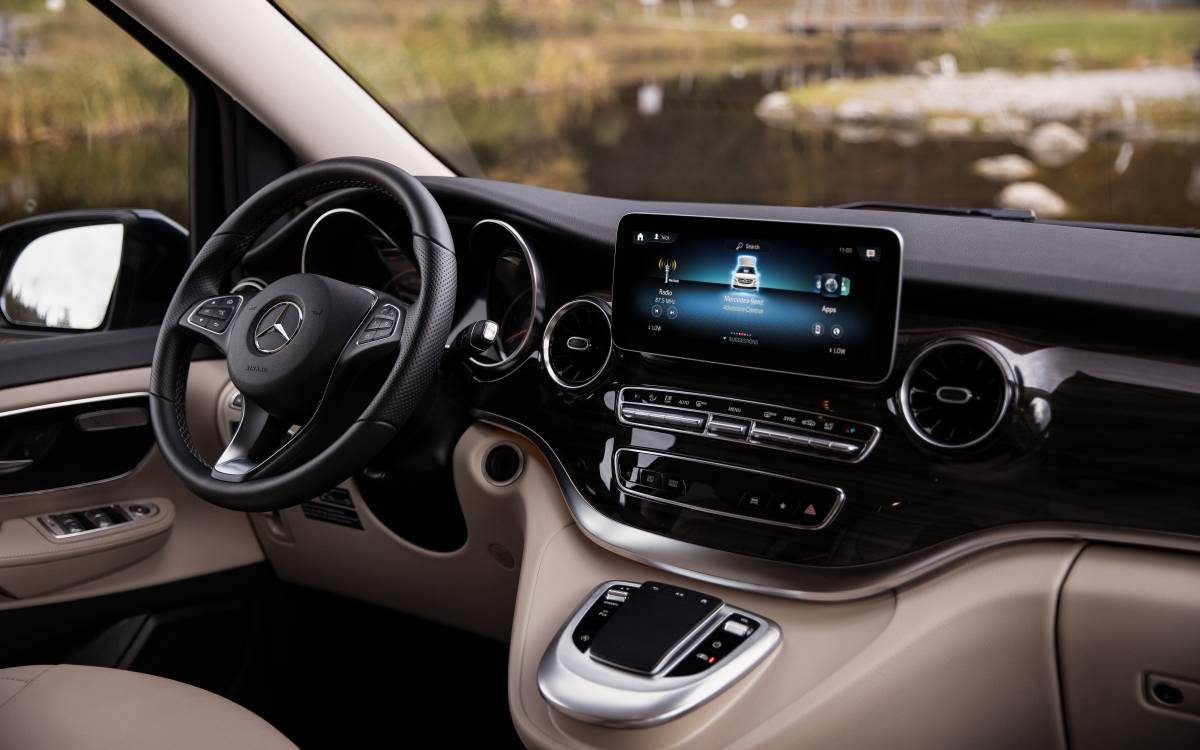 Mercedes Marco Polo: Najwygodniejszy samochód kempingowy. Mercedes Marco Polo to najwygodniejszy samochód kempingowy, który będzie towarzyszem wszystkich wakacyjnych przygód.