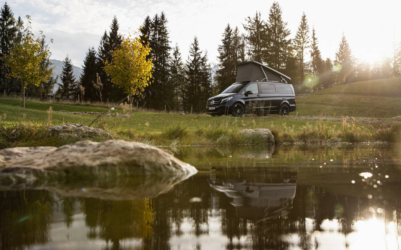 Mercedes Marco Polo: Najwygodniejszy samochód kempingowy. Mercedes Marco Polo to najwygodniejszy samochód kempingowy, który będzie towarzyszem wszystkich wakacyjnych przygód.