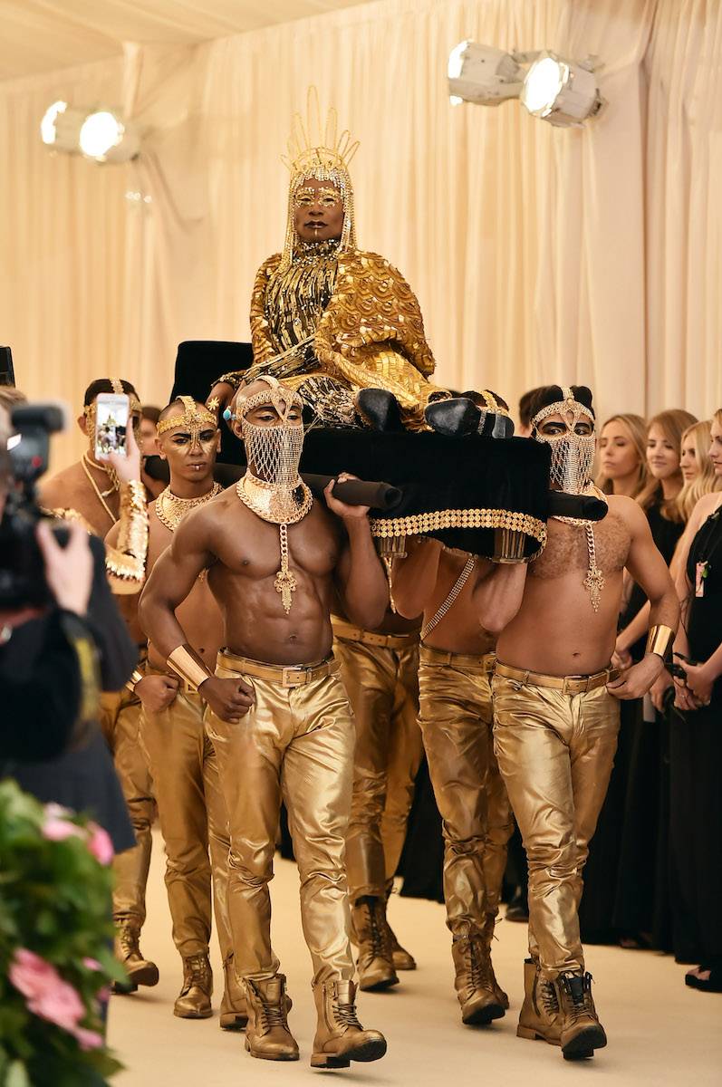 Billy Porter w kreacji The Blonds (Fot. Theo Wargo/WireImage)