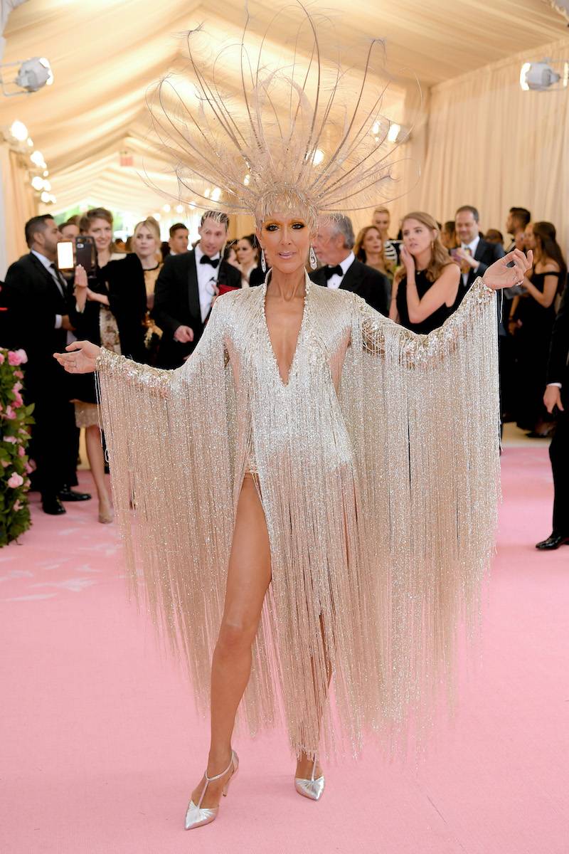 Céline Dion w kreacji Oscara de la Renty (Fot. Neilson Barnard/Getty Images)