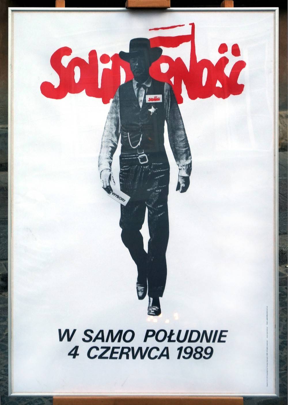 Plakat wyborczych pierwszych częściowo wolnych wyborów (Fot. Krzysztof Chojnacki/East News)