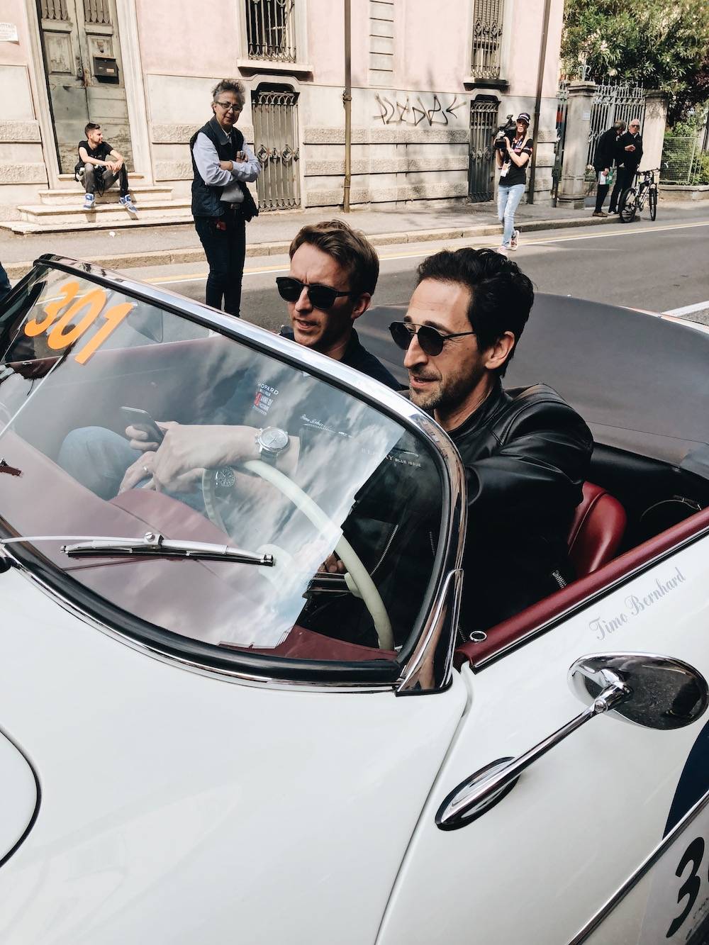 Adrien Brody na Mille Miglia (Fot. materiały prasowe)
