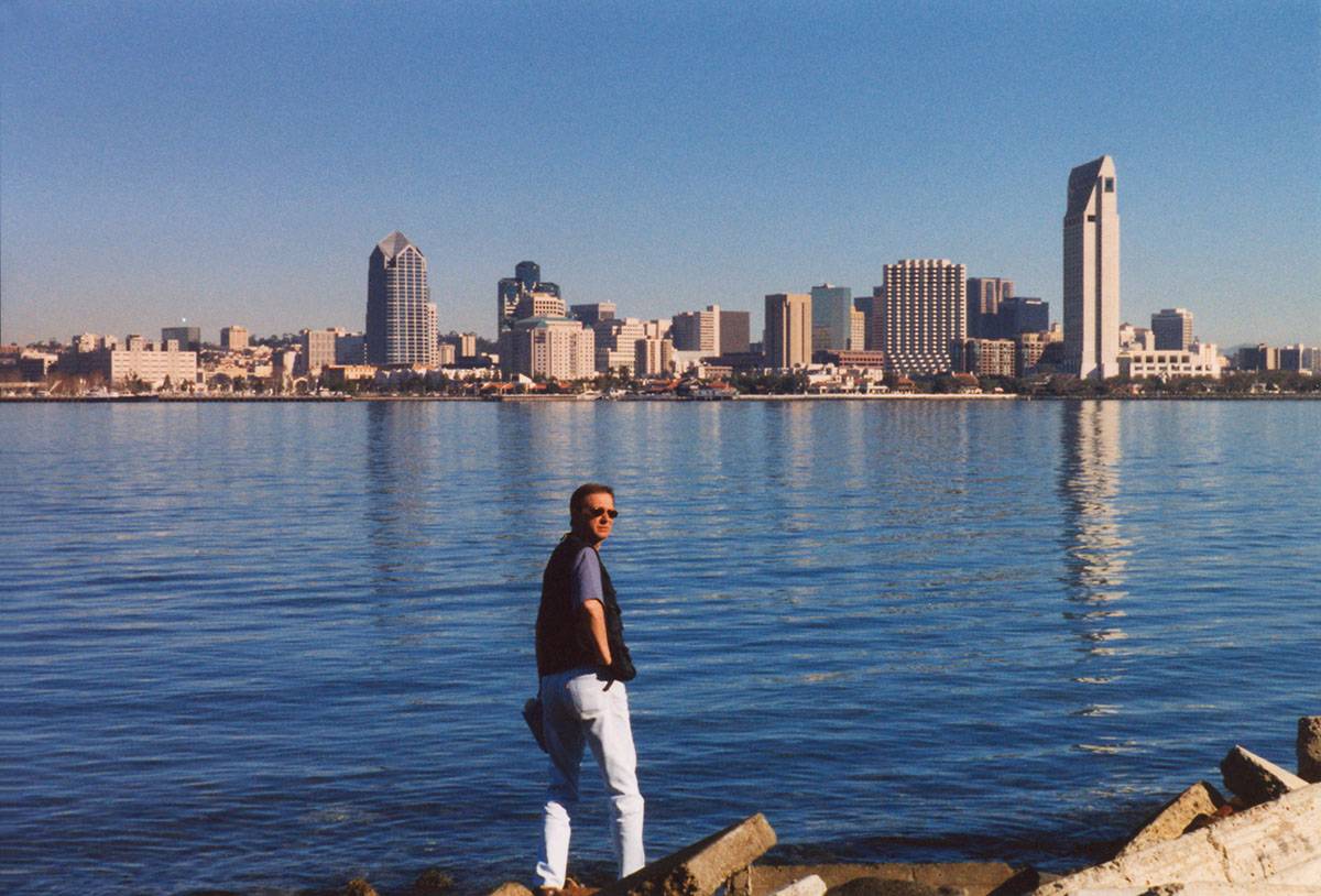 Podczas wizyty u córki w USA. San Diego, okolice bazy marynarki wojennej Stanów Zjednoczonych (Fot. z archiwum prywatnego Moniki Milewicz)