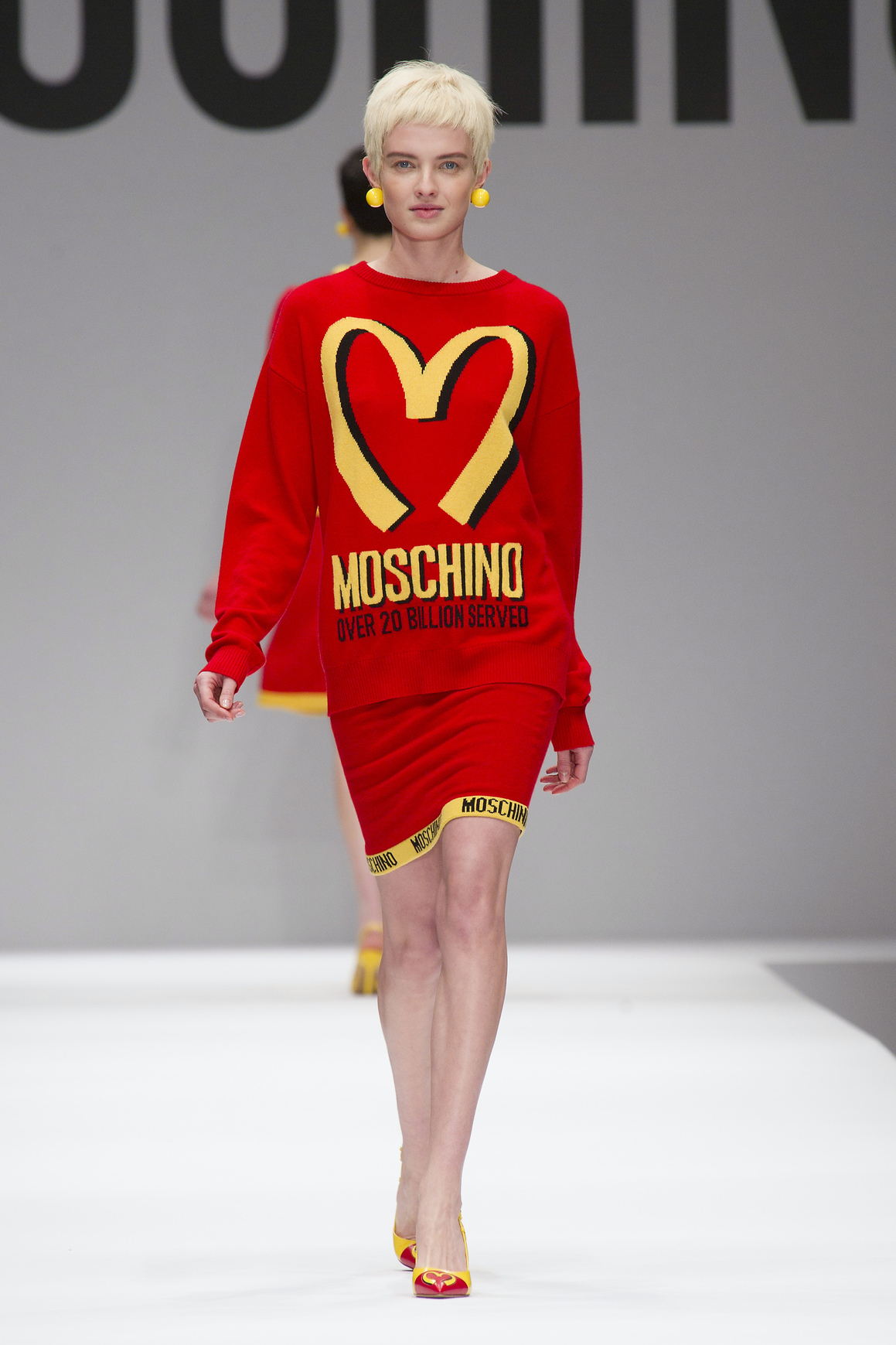 Moschino jesień-zima 2014-2015 (Fot. Imax)