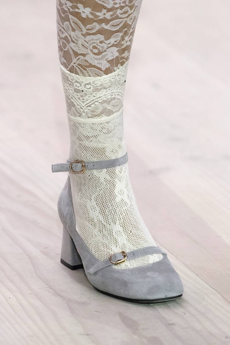 Buty Bora Aksu (Fot. ImaxTree)