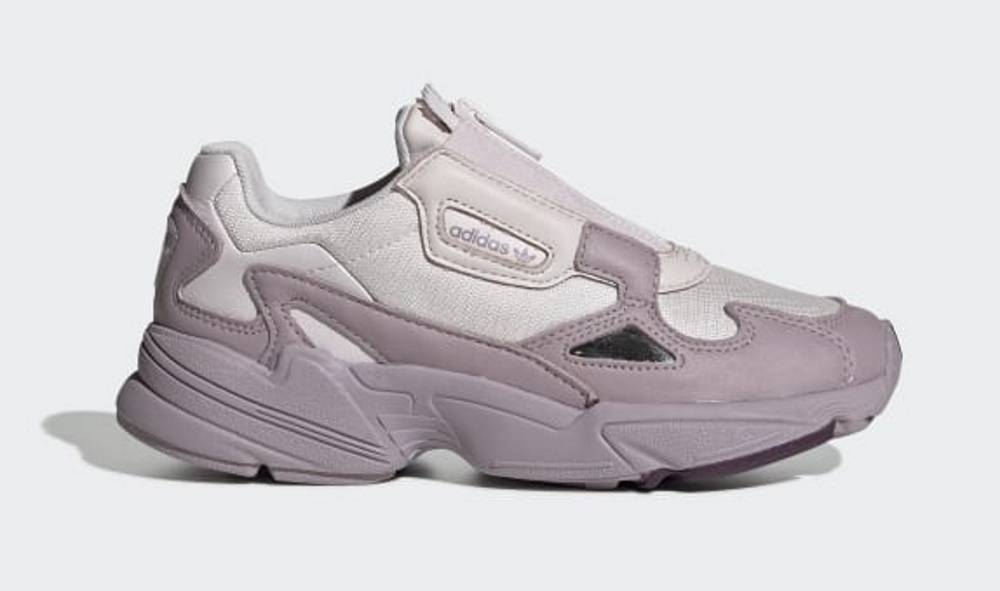 Buty sportowe Adidas Falcon, ok 300 zł (Fot. materiały prasowe)