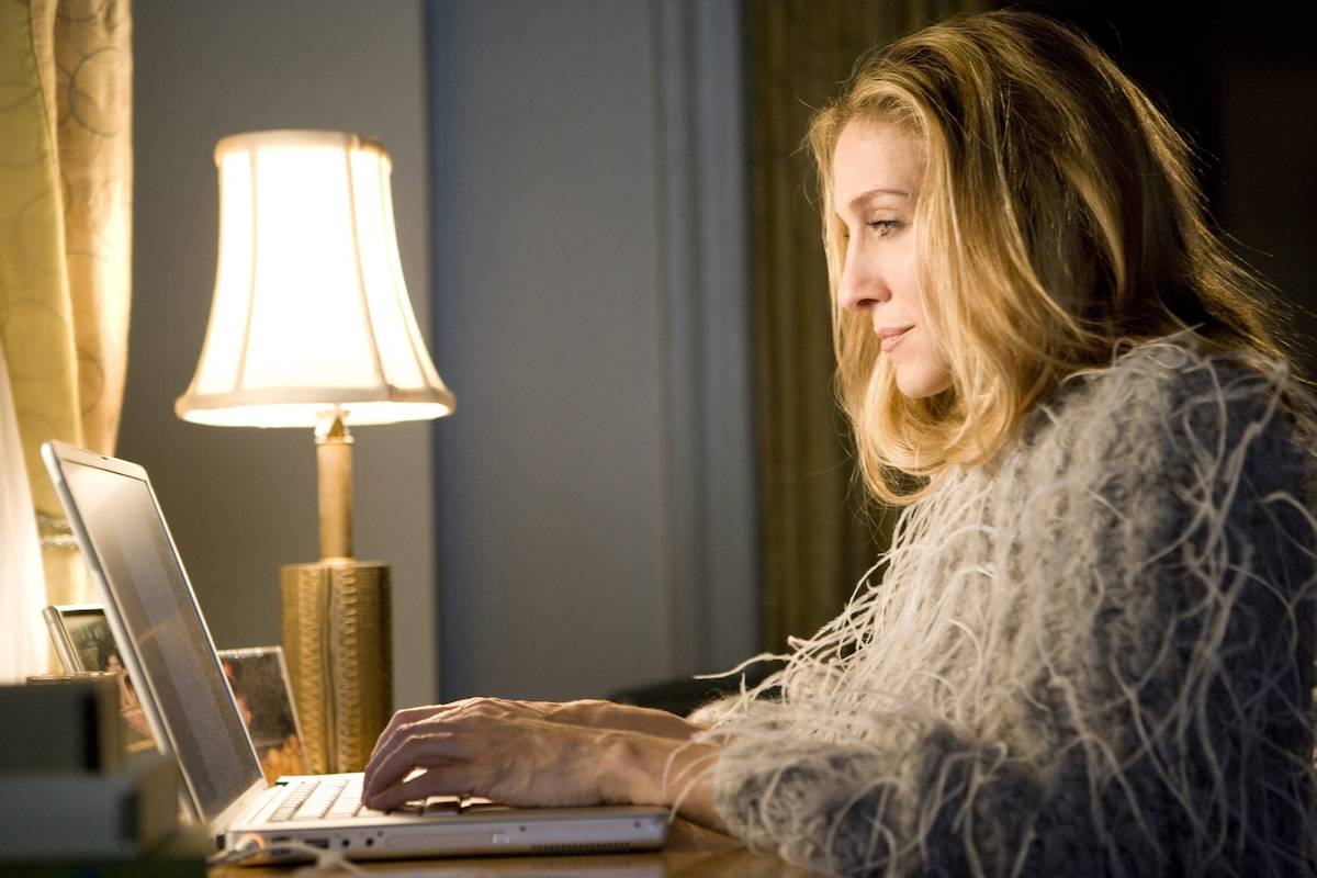 Pracując z domu można się poczuć jak Carrie Bradshaw z Seksu w wielkim mieście (Fot. Wiese/FaceToFace/REPORTER)