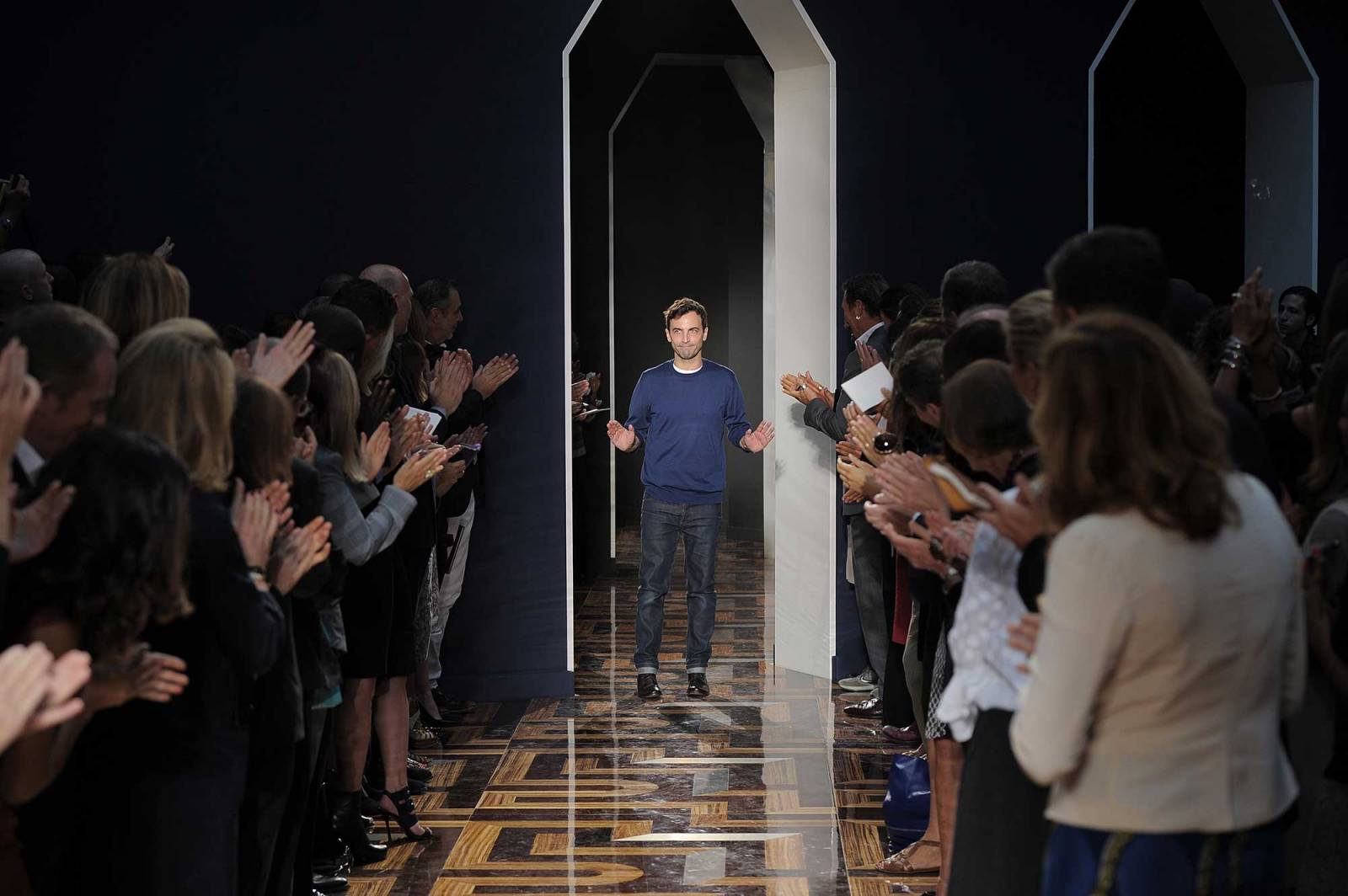 Nicholas Ghesquière, Balenciaga sezon wiosna-lato 2012 (Fot. Chris Moore/Catwalking/Getty Images)