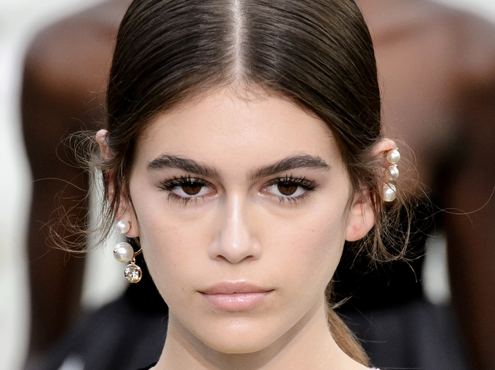 Kaia Gerber na pokazie Valentino (Fot. Imaxtree)