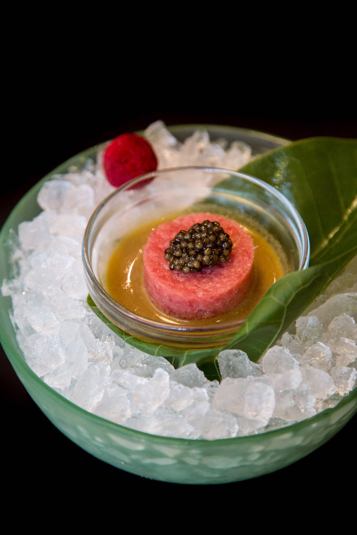 Toro Tartare with Caviar (Fot. Materiały prasowe)