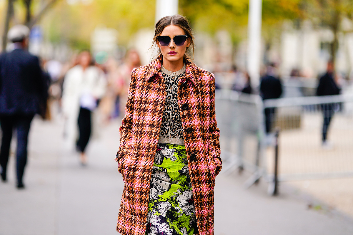 Street style podczas tygodnia mody w Paryżu wiosna-lato 2019 (Fot. Getty Images)