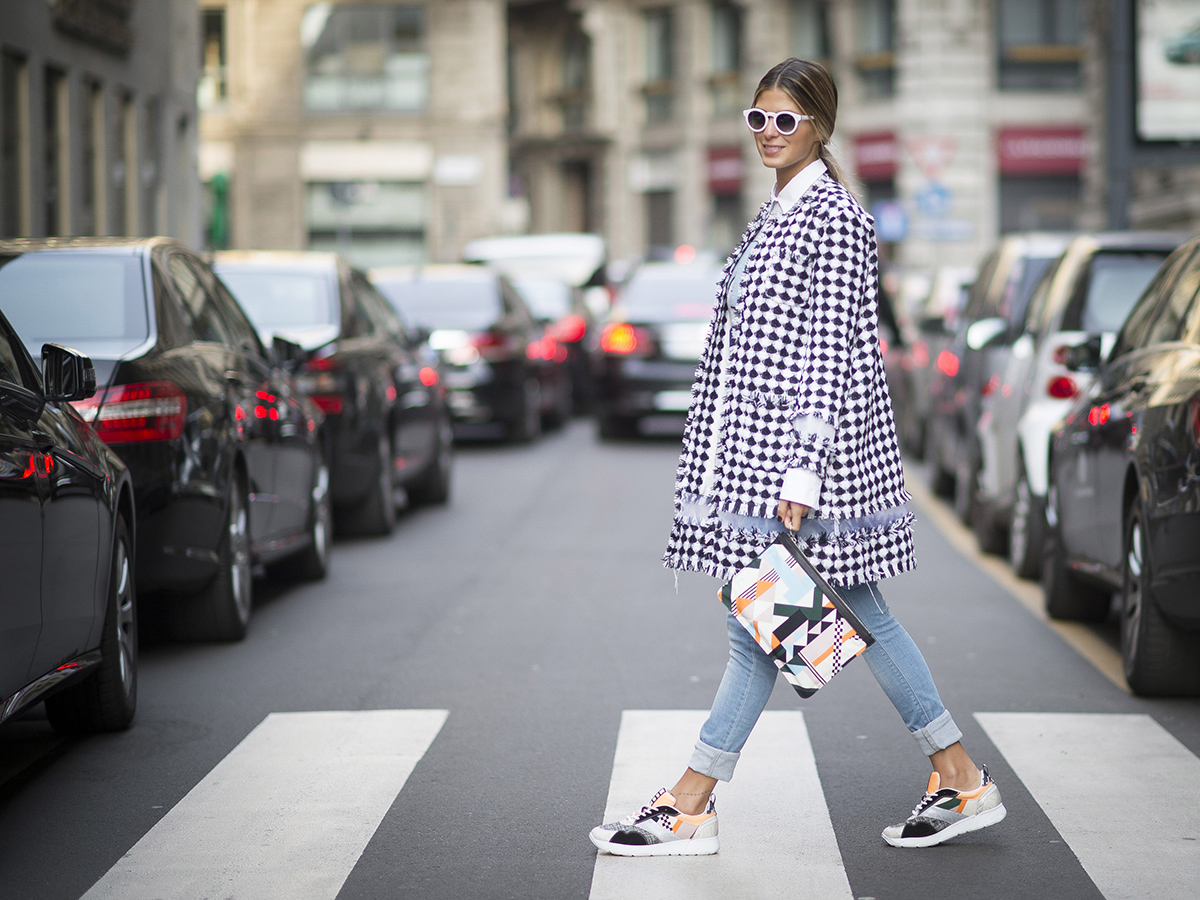 Street style podczas tygodnia mody w Mediolanie jesień-zima 2015-2016 (Fot. Getty Images)