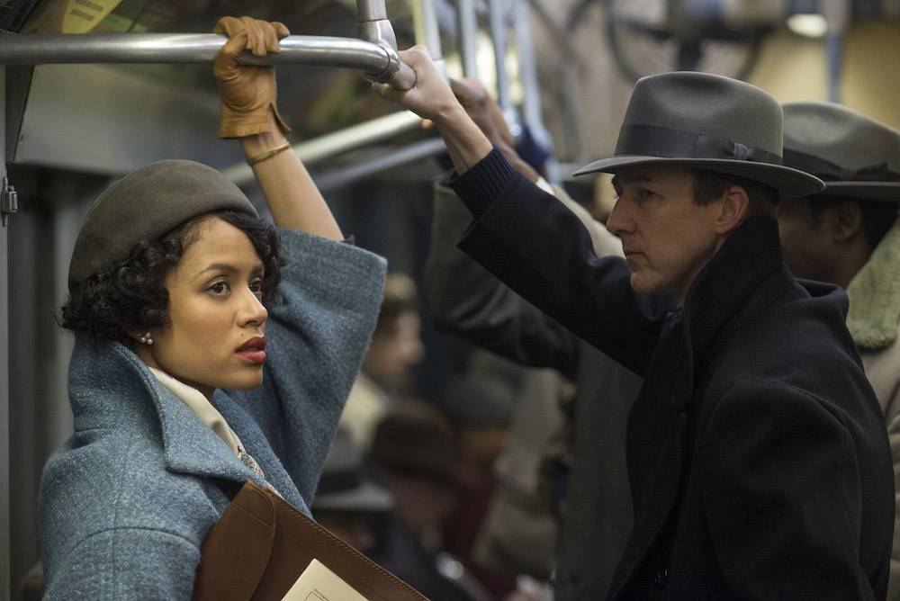 Gugu Mbatha-Raw i Edward Norton (Fot. materiały prasowe)