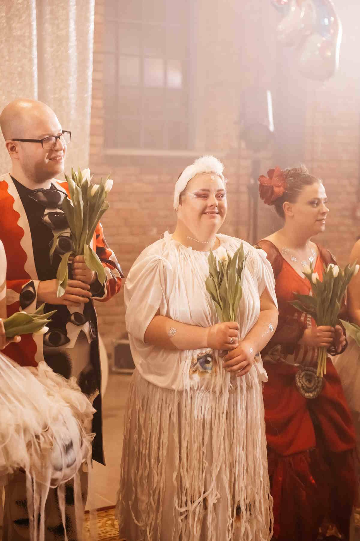 Kampania społeczna „Osoba z_” startuje spektaklem „Łabędzie”.