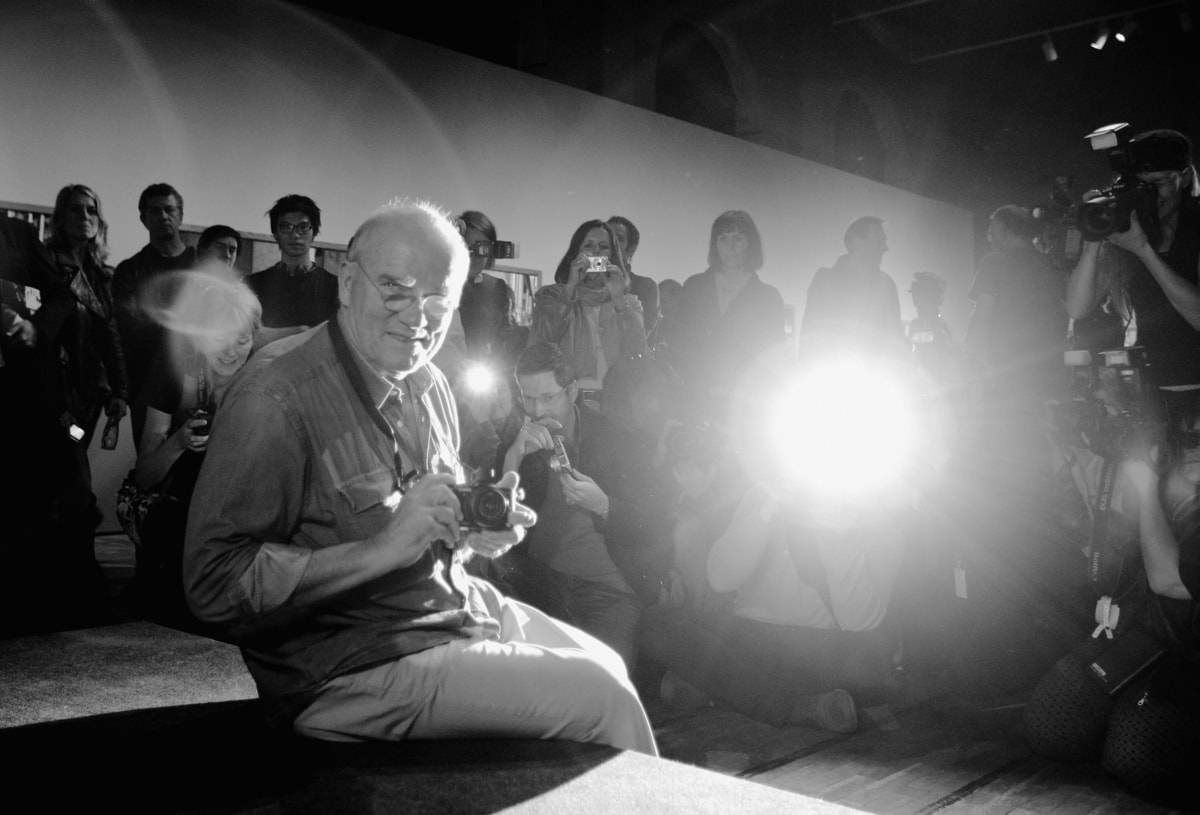 Peter Lindbergh podczas konferencji prasowej wystawy On Street w 2010 roku (Fot. Andreas Rentz/Getty Images)