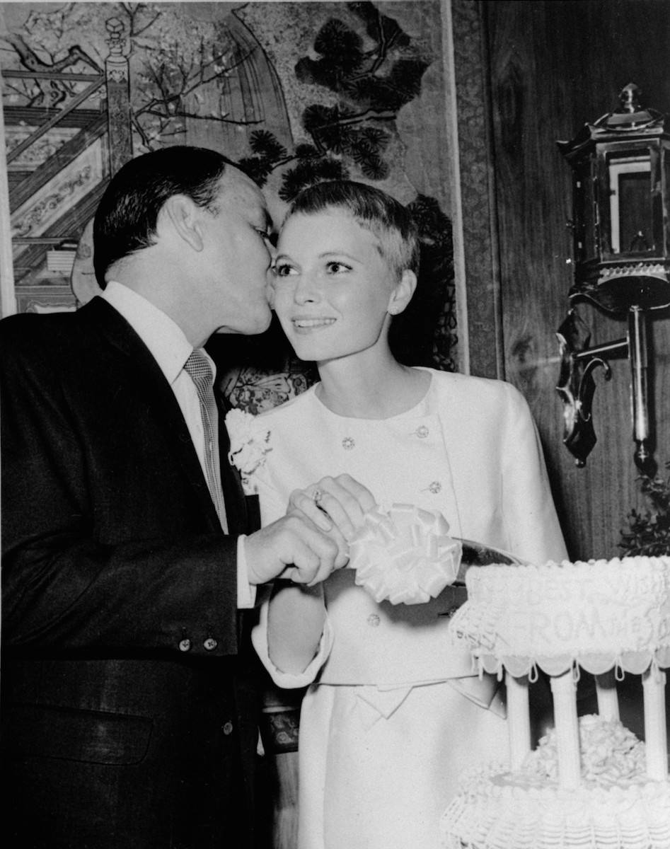 Frank Sinatra i Mia Farrow (Fot. ASSOCIATED PRESS/East News)