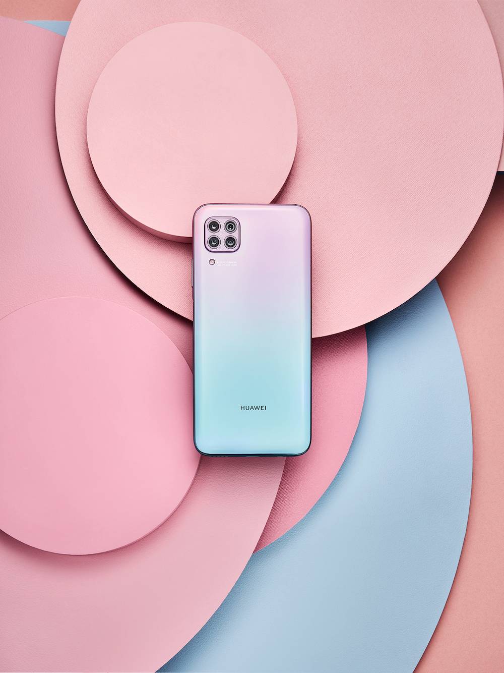 Huawei P40 lite (Fot. materiały prasowe)