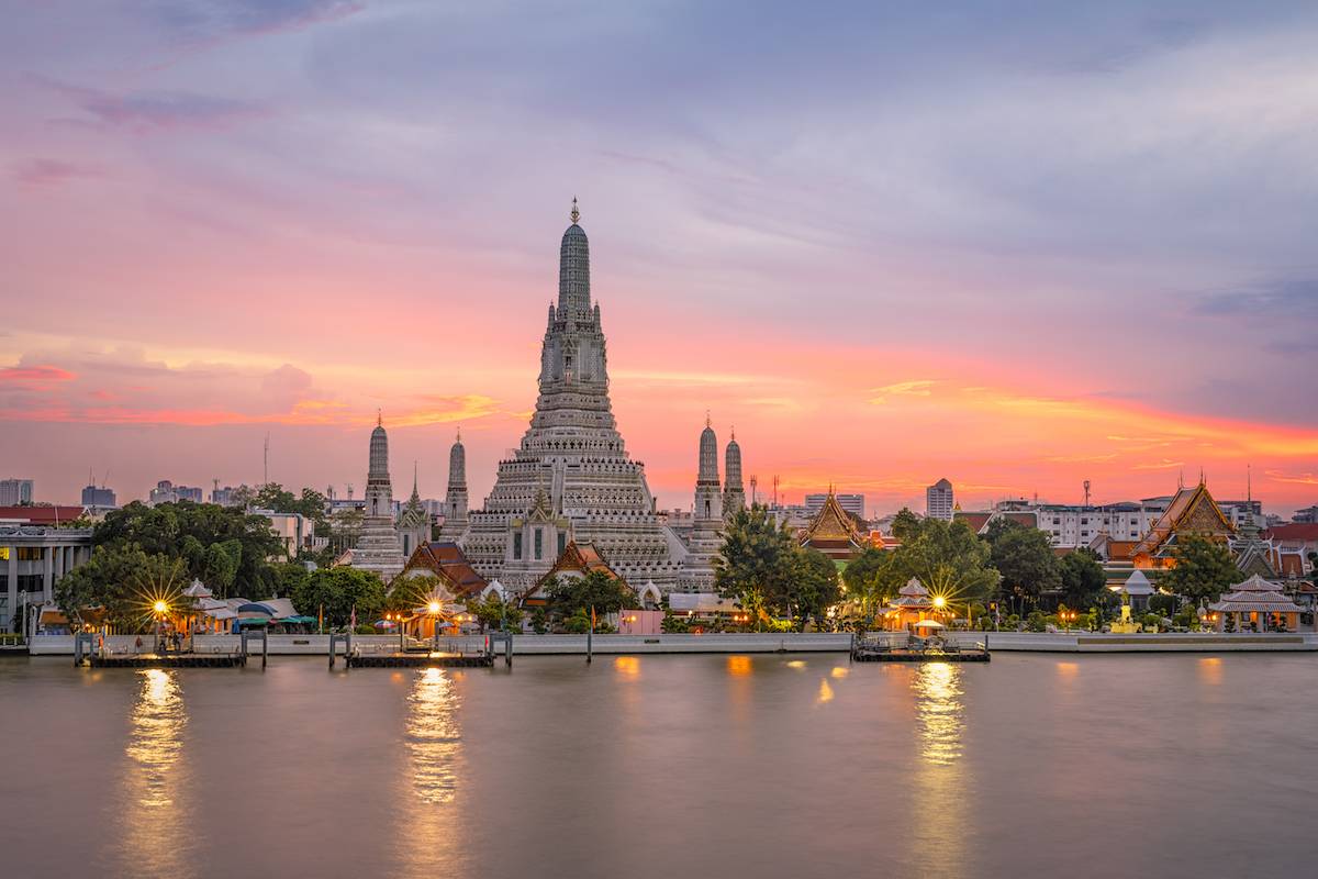 Świątynia Świtu Wat Arun w Bangkoku, Tajlandia (Fot. Getty Images)