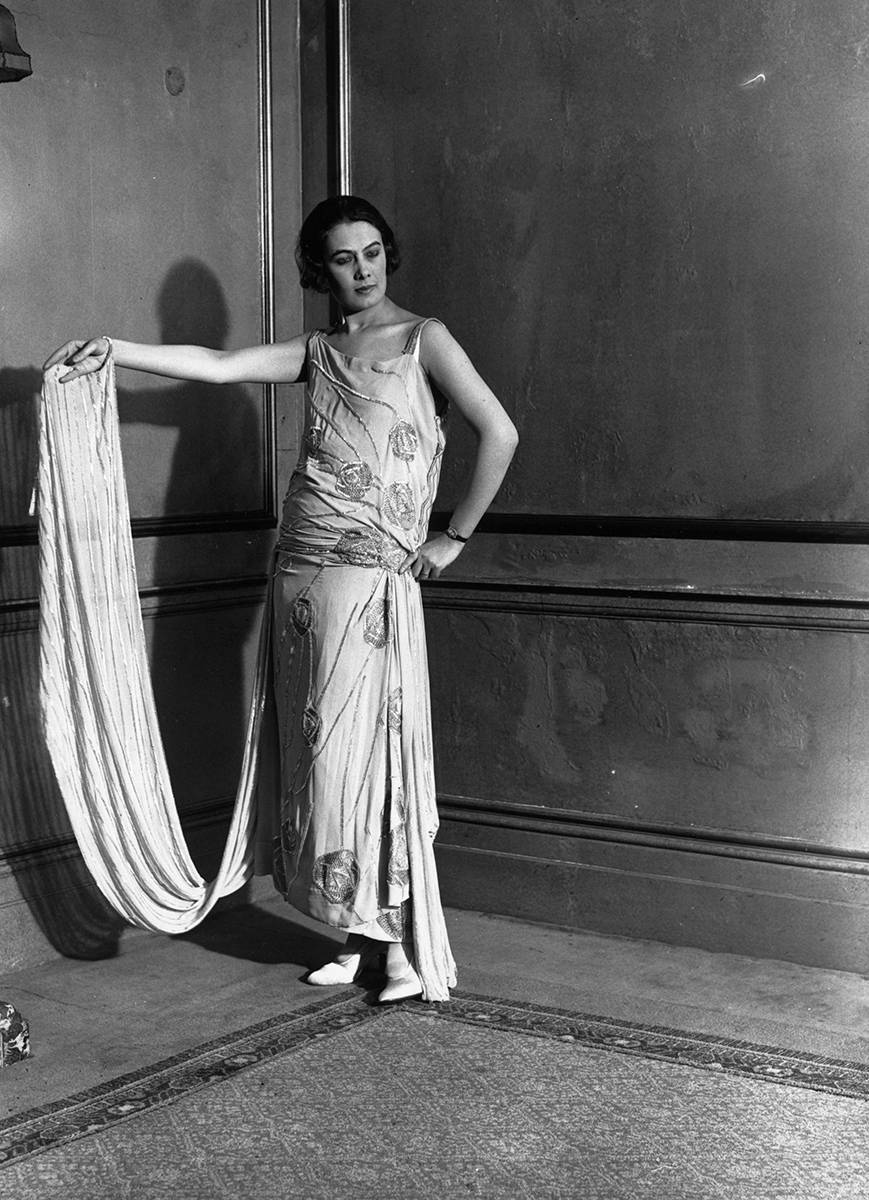 Sukienka z kolekcji Jeana Patou z 1922 roku