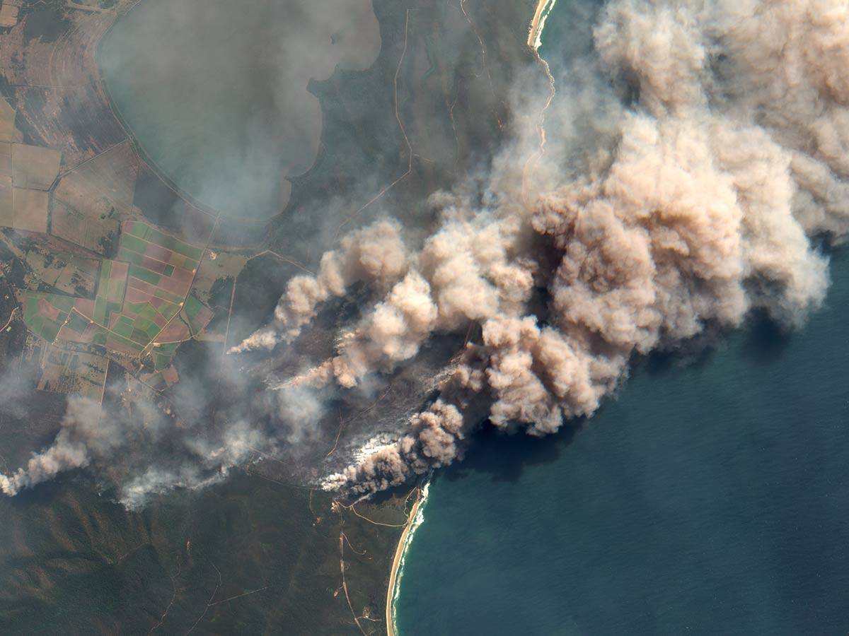 Satelitarne zdjęcie pożaru (Fot. Getty images)