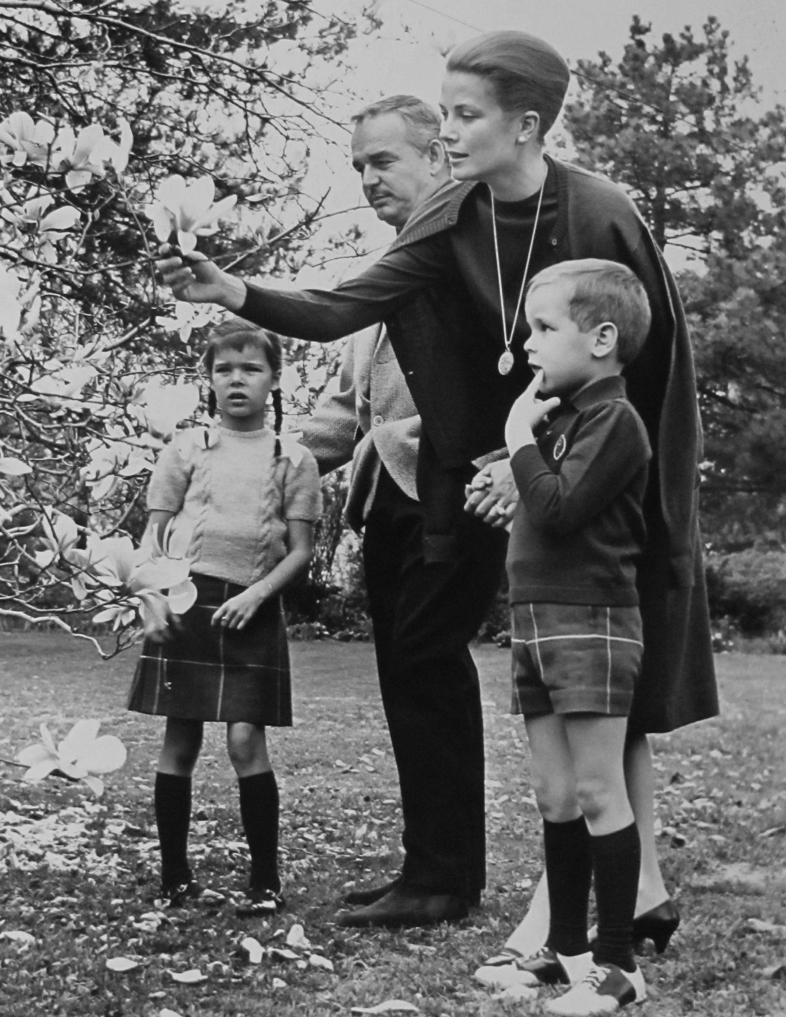 Z dziećmi w 1963 r. / Fot. Getty Images