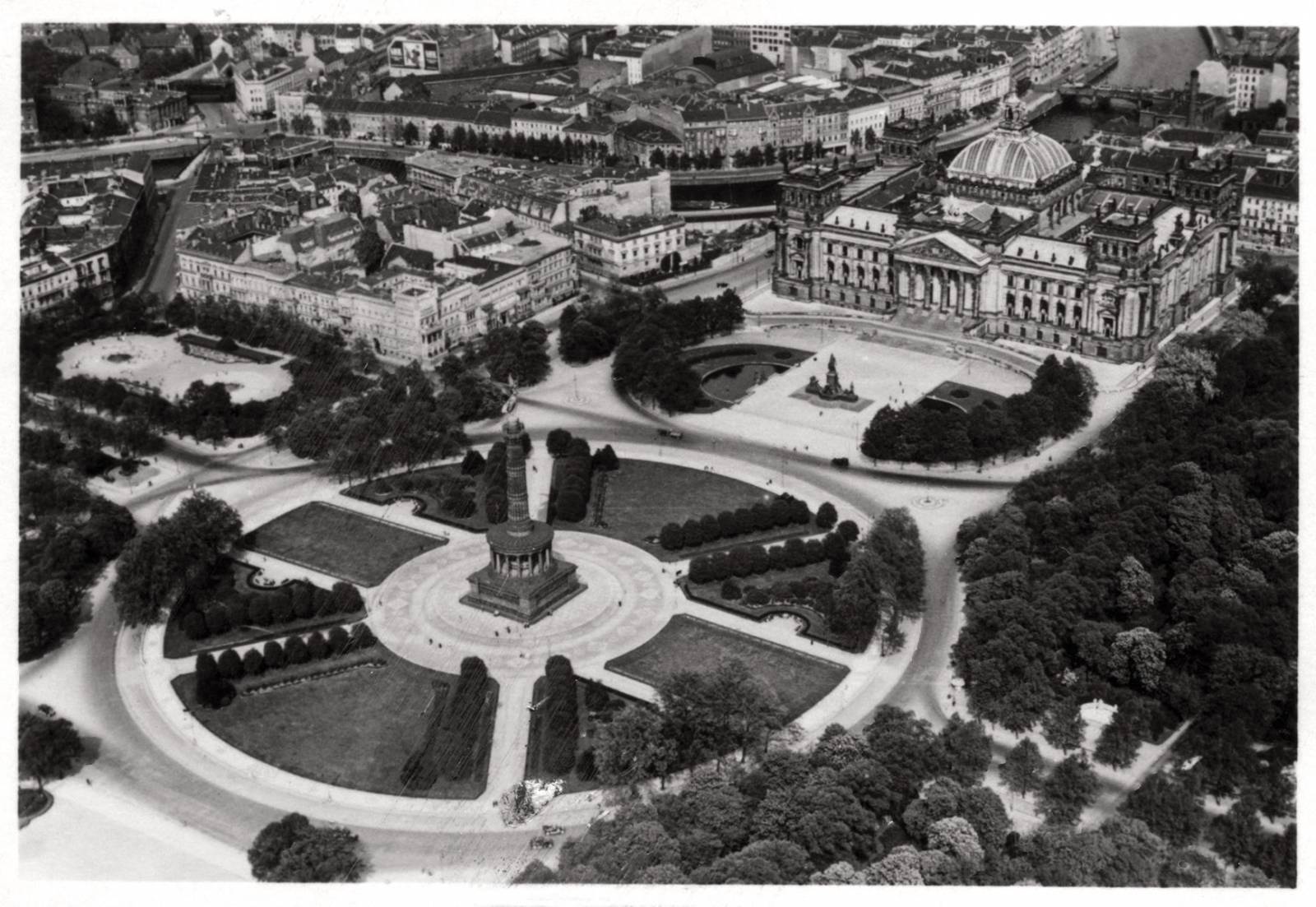 Monachium, 1931 rok (Fot. The Print Collector/Print Collector/Getty Images)