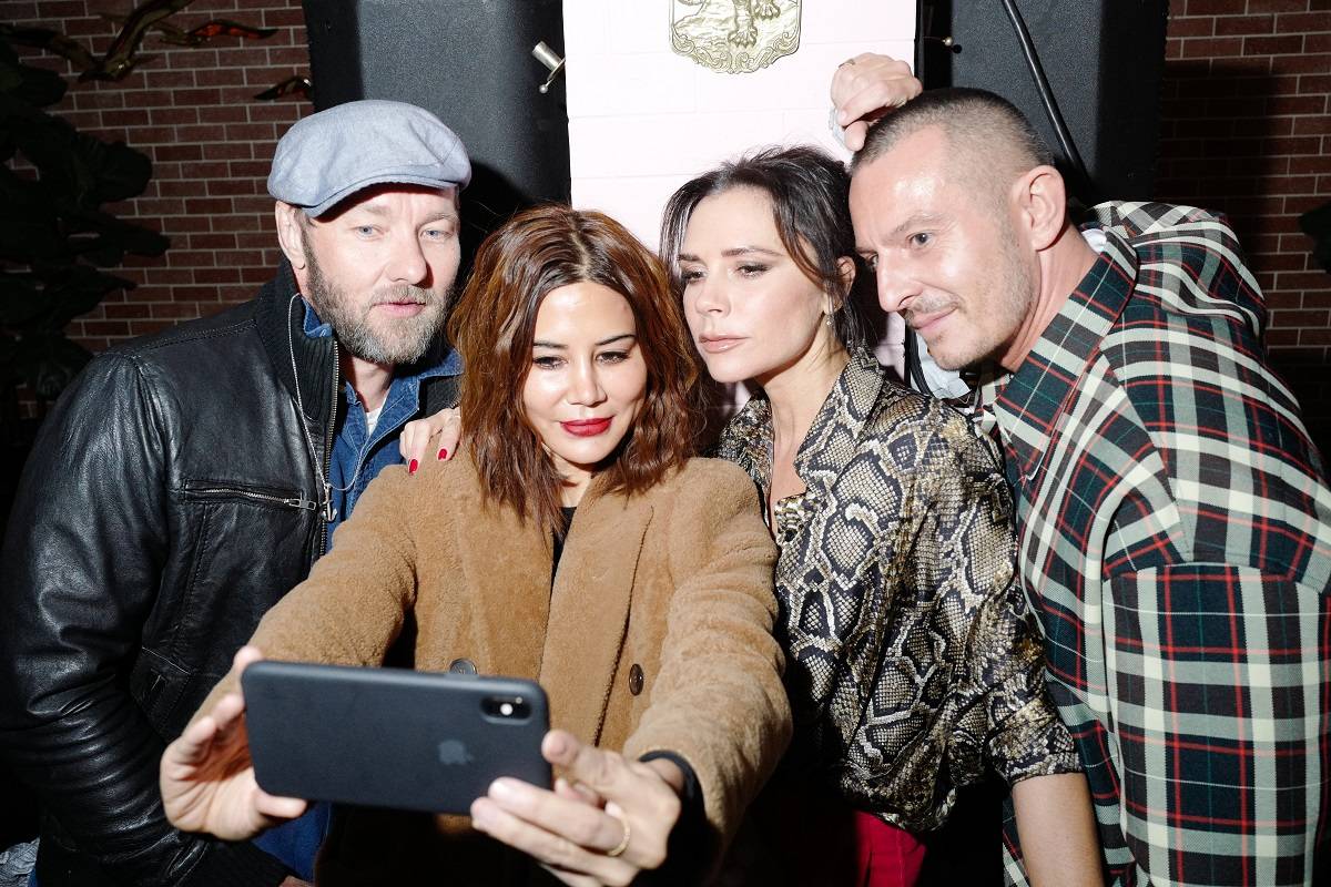 Joel Edgerton, Christine Centenera, Victoria Beckham i Jonathan Saunders