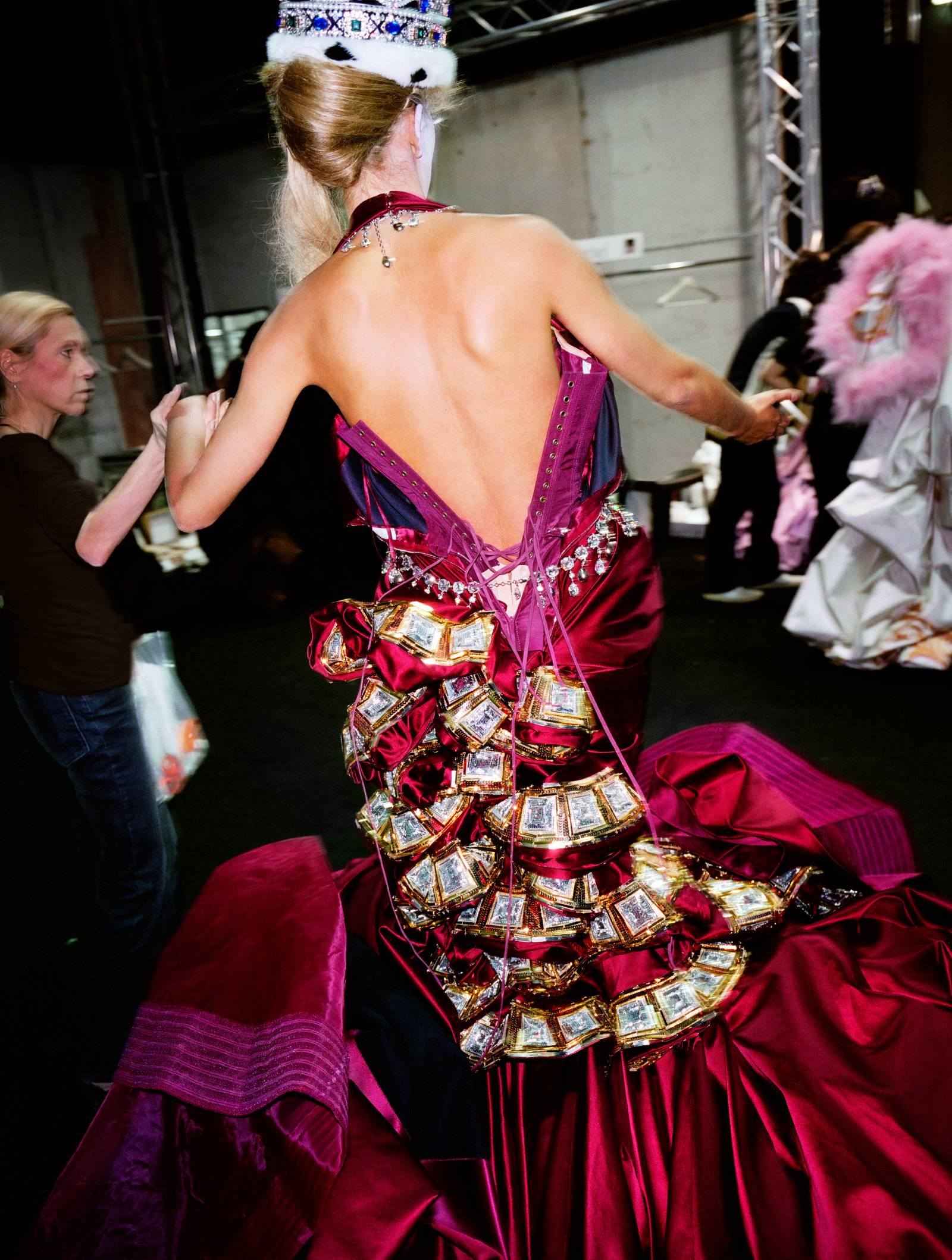 Christian Dior, haute couture jesień 2004 © fot. Robert Fairer