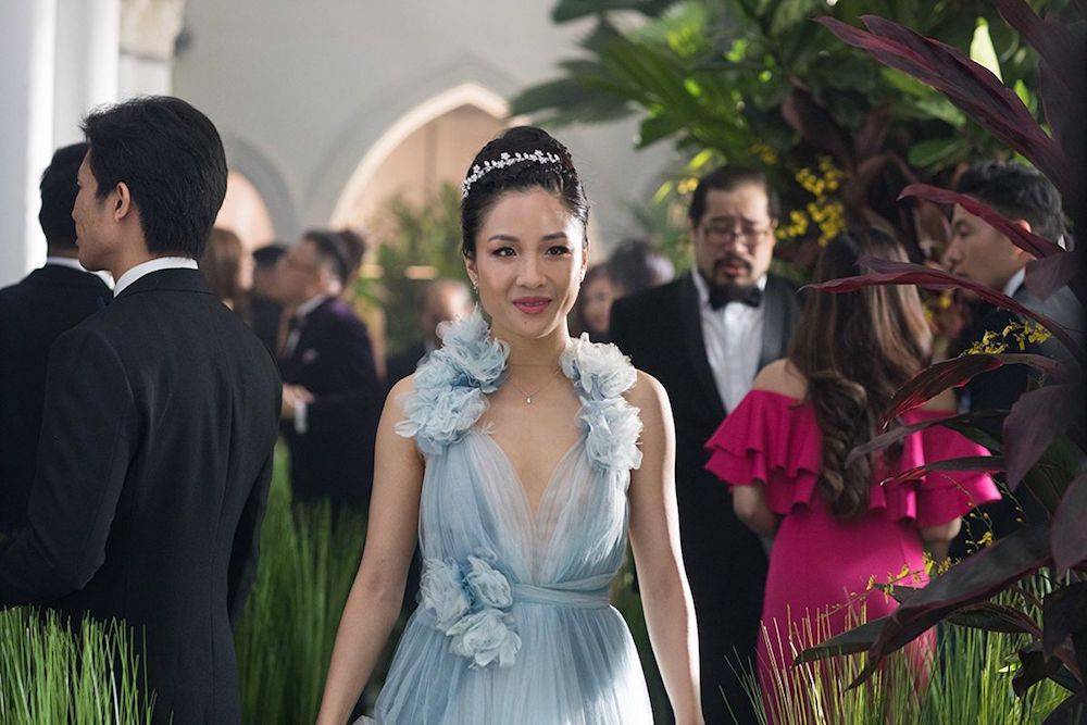 Constance Wu w filmie „Bajecznie bogaci Azjaci” (Fot. materiały prasowe)
