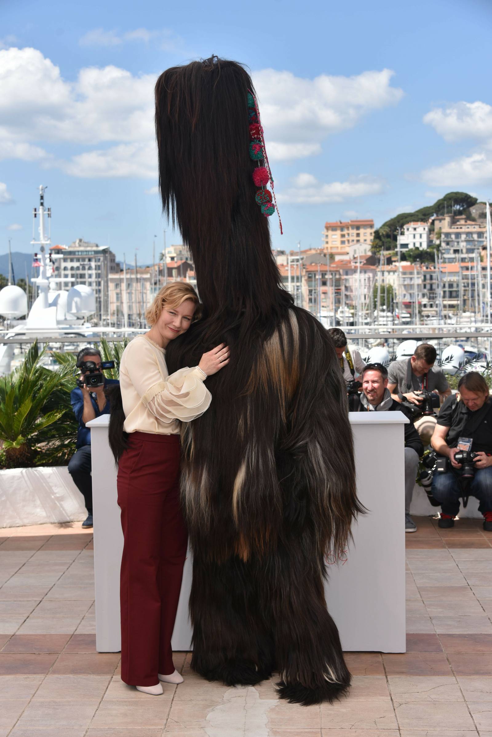 Sandra Hüller na premierze filmu Toni Erdman w Cannes / (Fot. East News)