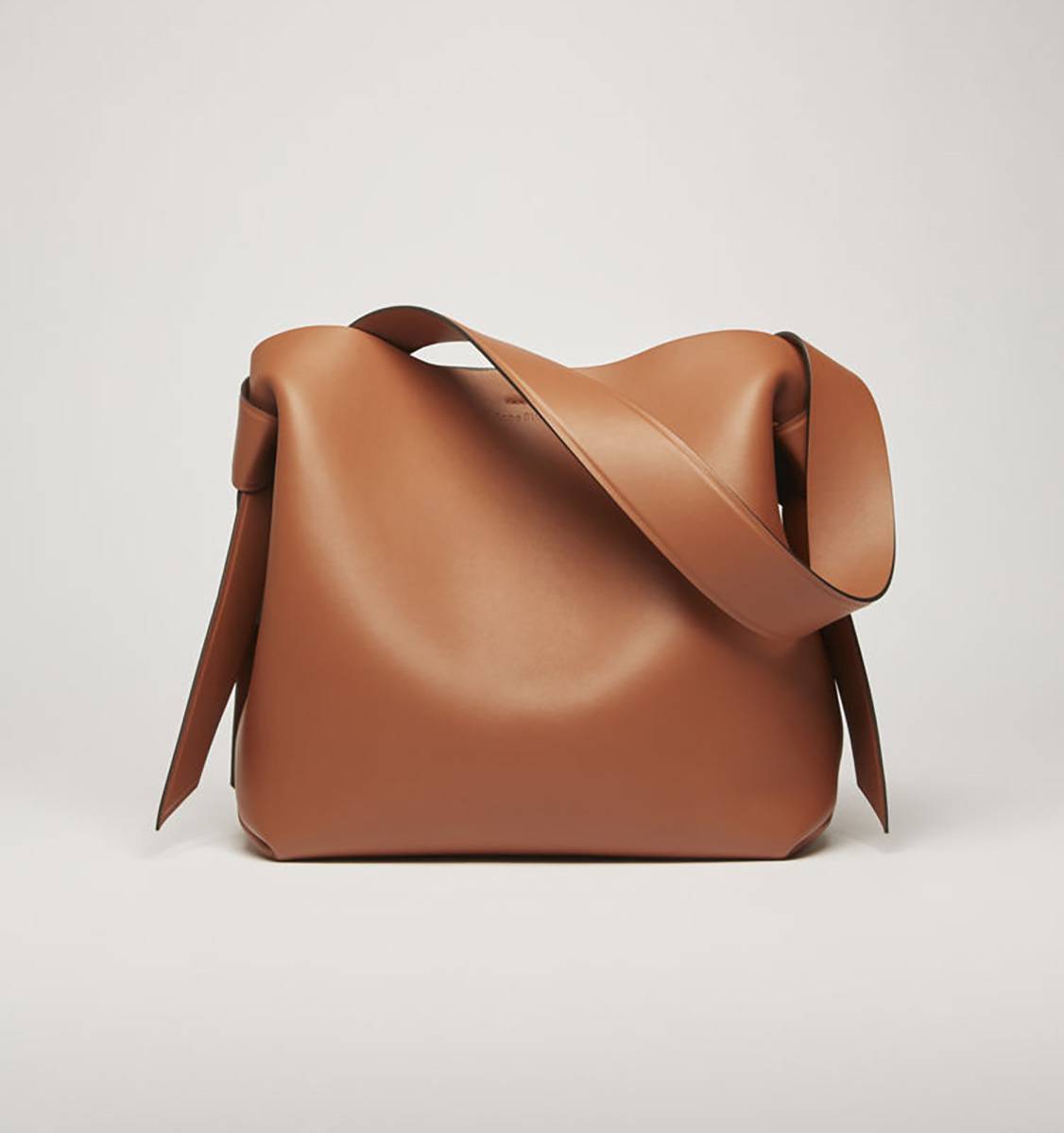 Torba Acne Studios (Fot. Materiały prasowe)