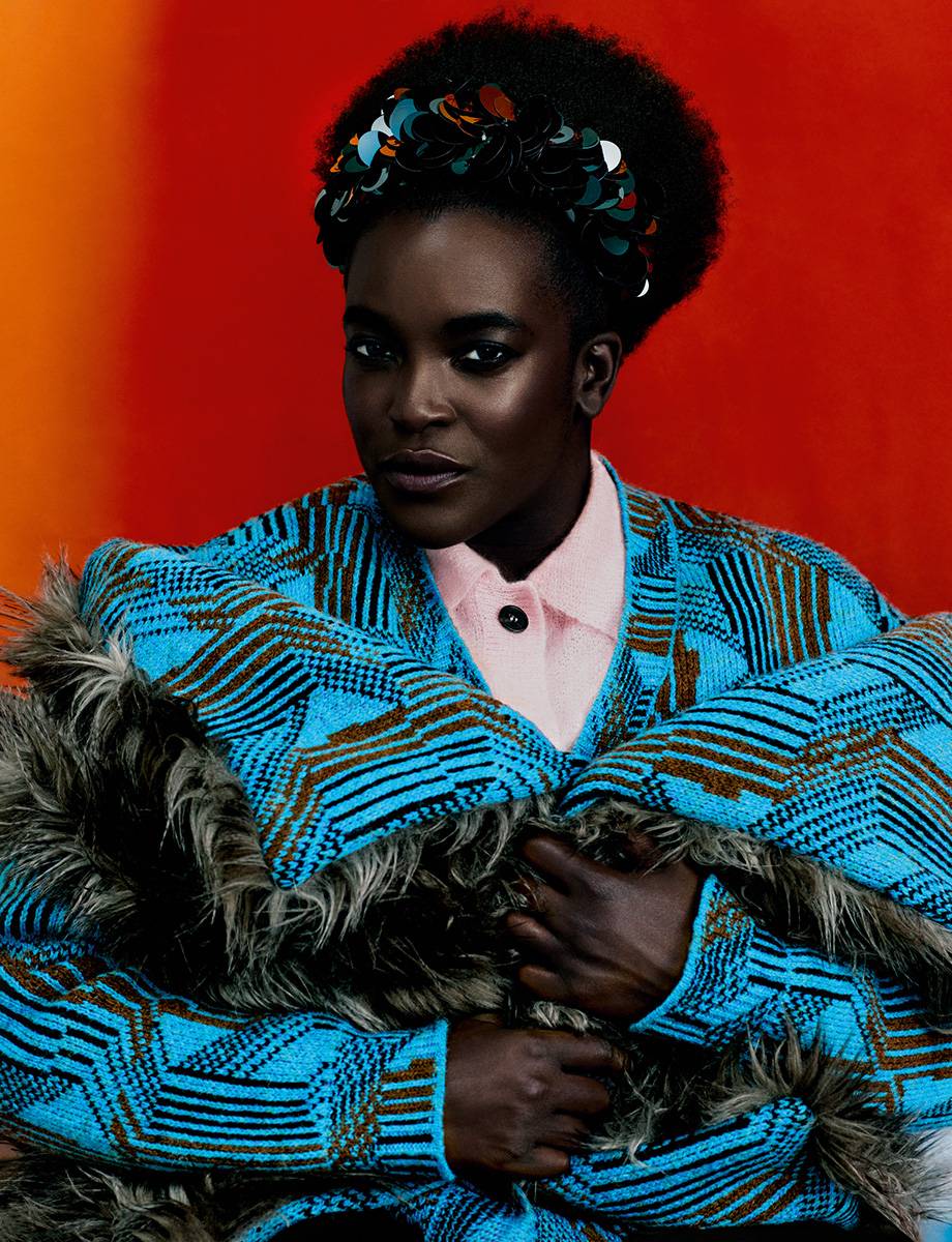 Wunmi Mosaku w Pradzie (Fot. Rafael Pavarotti, Stylizacja Edward Enninful)