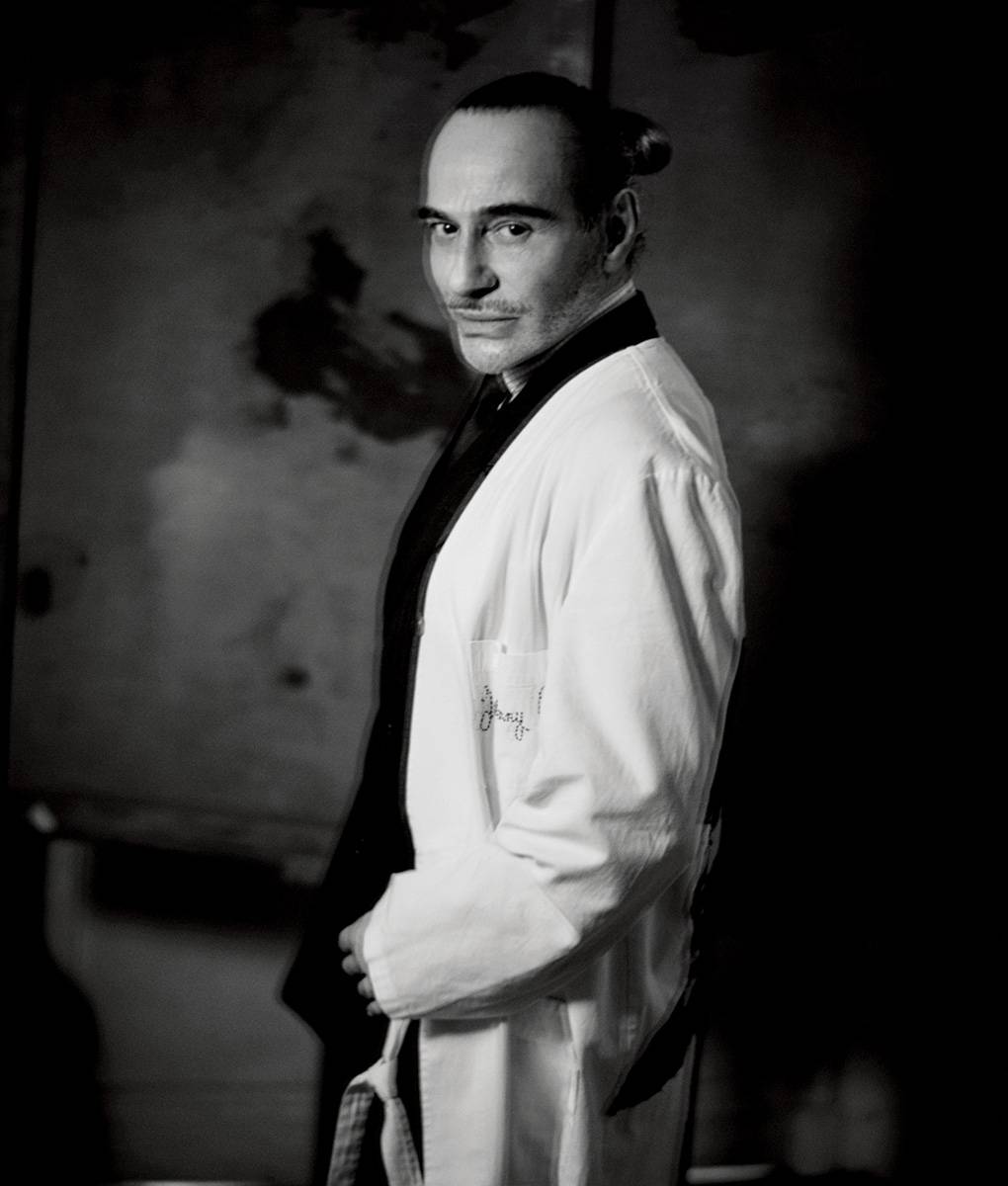 John Galliano, dyrektor kreatywny Maison Margiela (Fot. PAOLO ROVERSI/ART + COMMERCE)