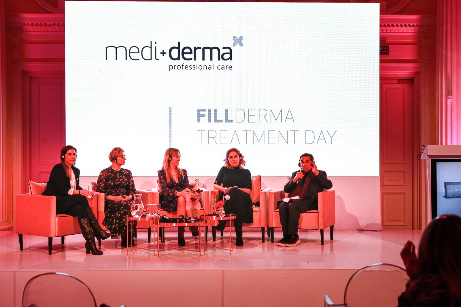 dr Carmen Faus, dr Elżbieta Kowalska - Olędzka, dr Aleksandra Jagielska, dr Ewa Rybicka, dr Gabriel Serrano (twórca marki Mediderma i Sesderma)  (Fot. Materiały prasowe)